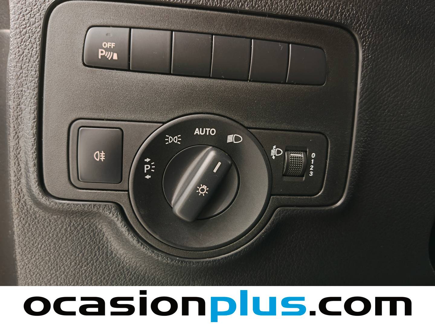 Foto Mercedes Vito Mercedes-Benz Vito 114 CDI Tourer Pro Larga AT (136 CV)