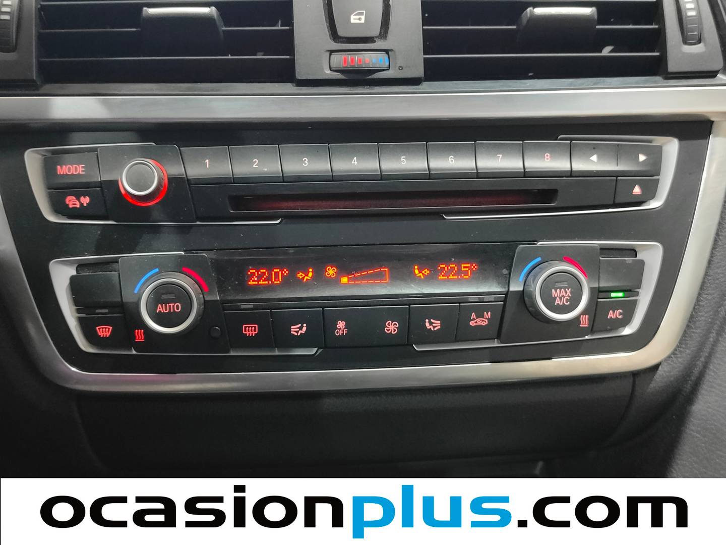 Foto BMW Serie 3 BMW Serie 3 318d  (143 CV)