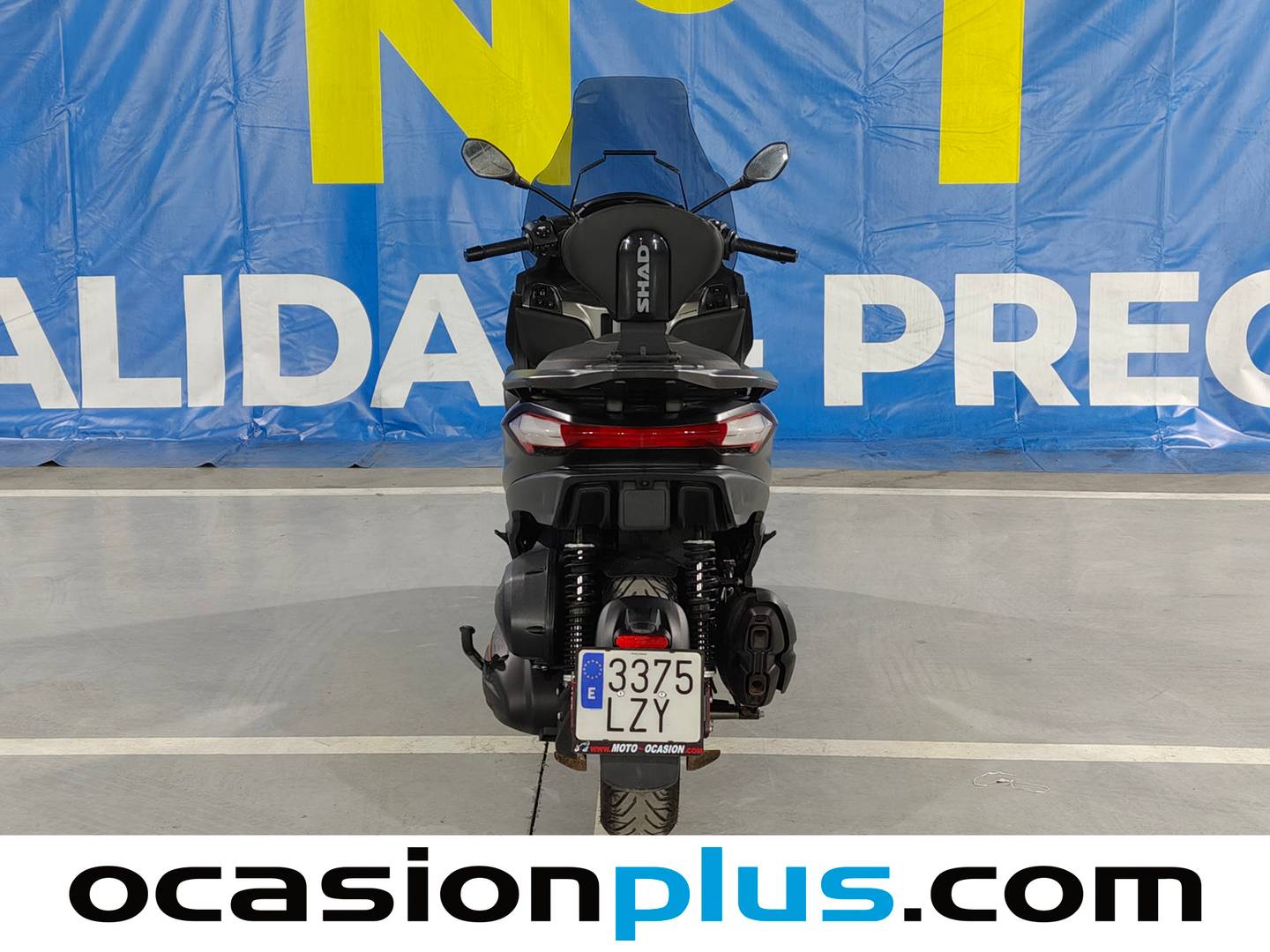 Foto trasera Piaggio MP3 530 HPE Exclusive Piaggio MP3 530 HPE Exclusive 530 HPE Exclusive derecha