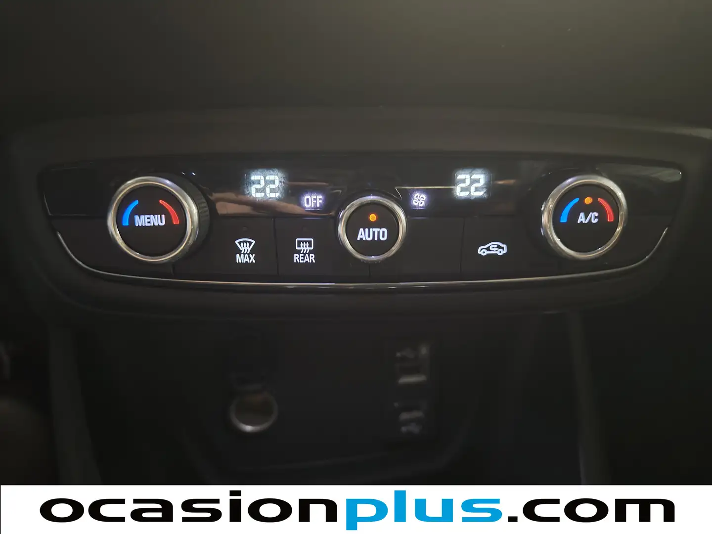 Foto Opel Crossland X Opel Crossland X 1.5 D Innovation (102 CV)