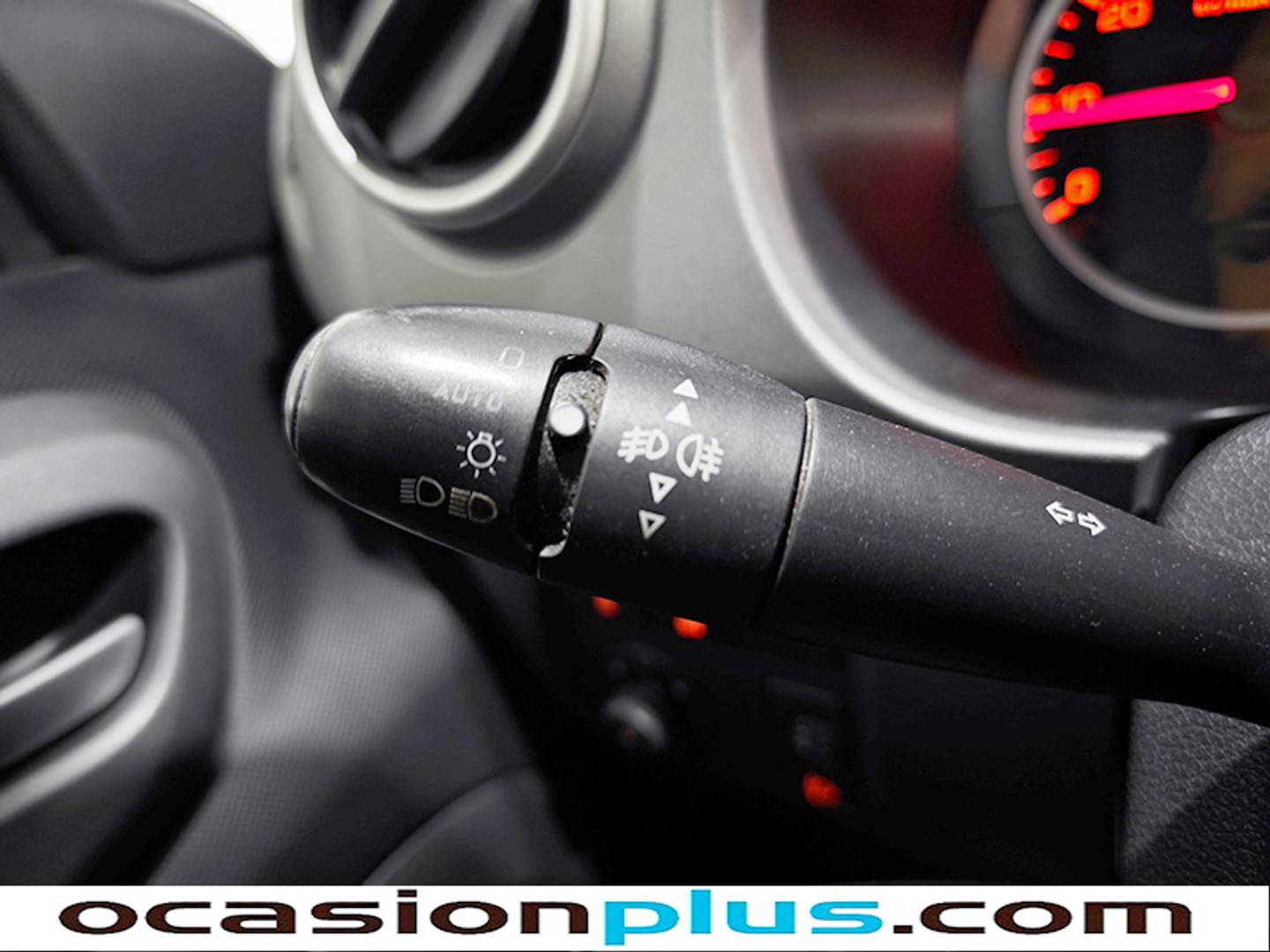 Extras del Peugeot Partner Peugeot Partner Tepee Combi 1.6 BlueHDi Outdoor (100 CV)