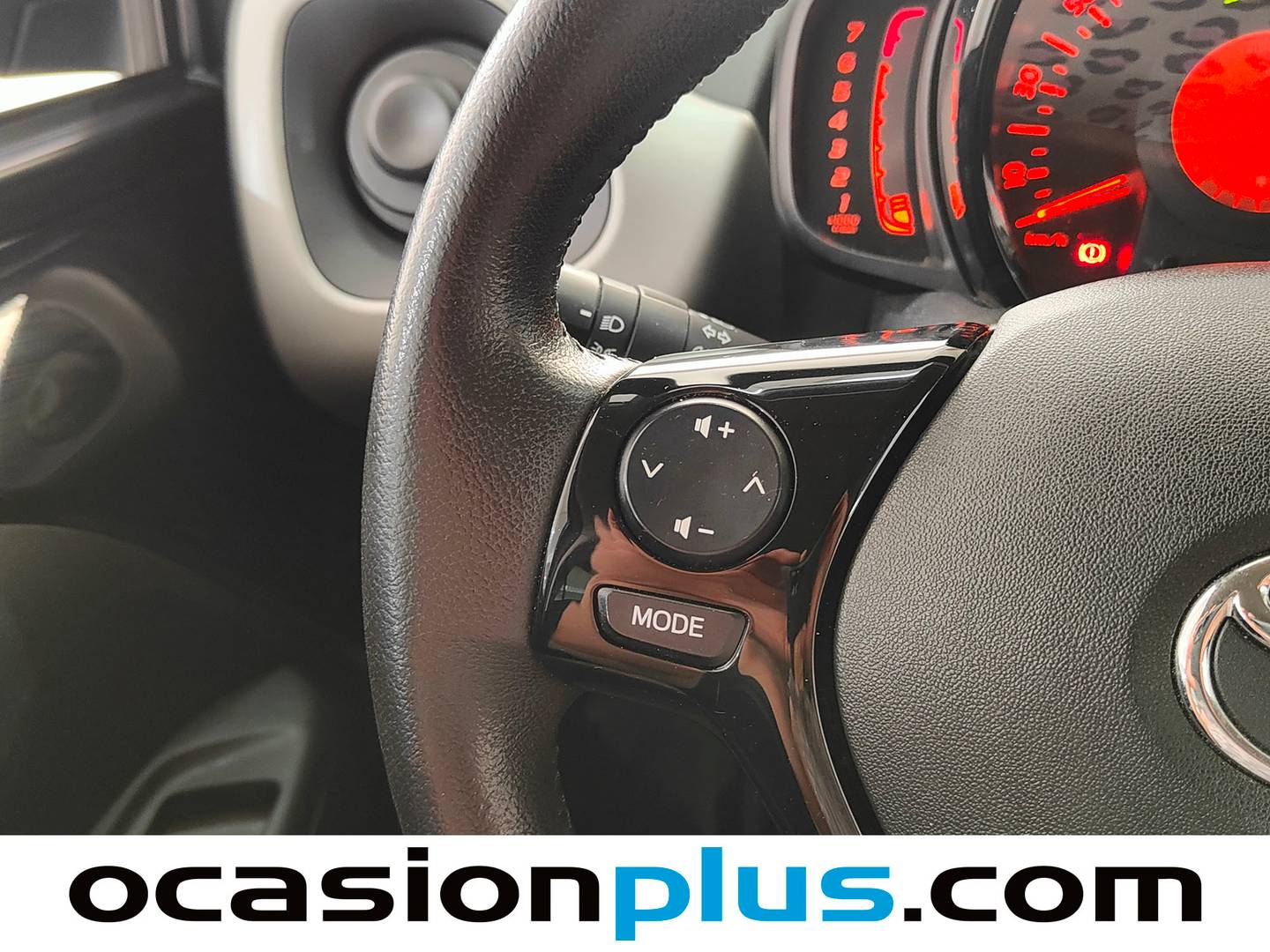 Toyota Aygo Toyota Aygo 1.0 70 x-play (69 CV) de ocasión