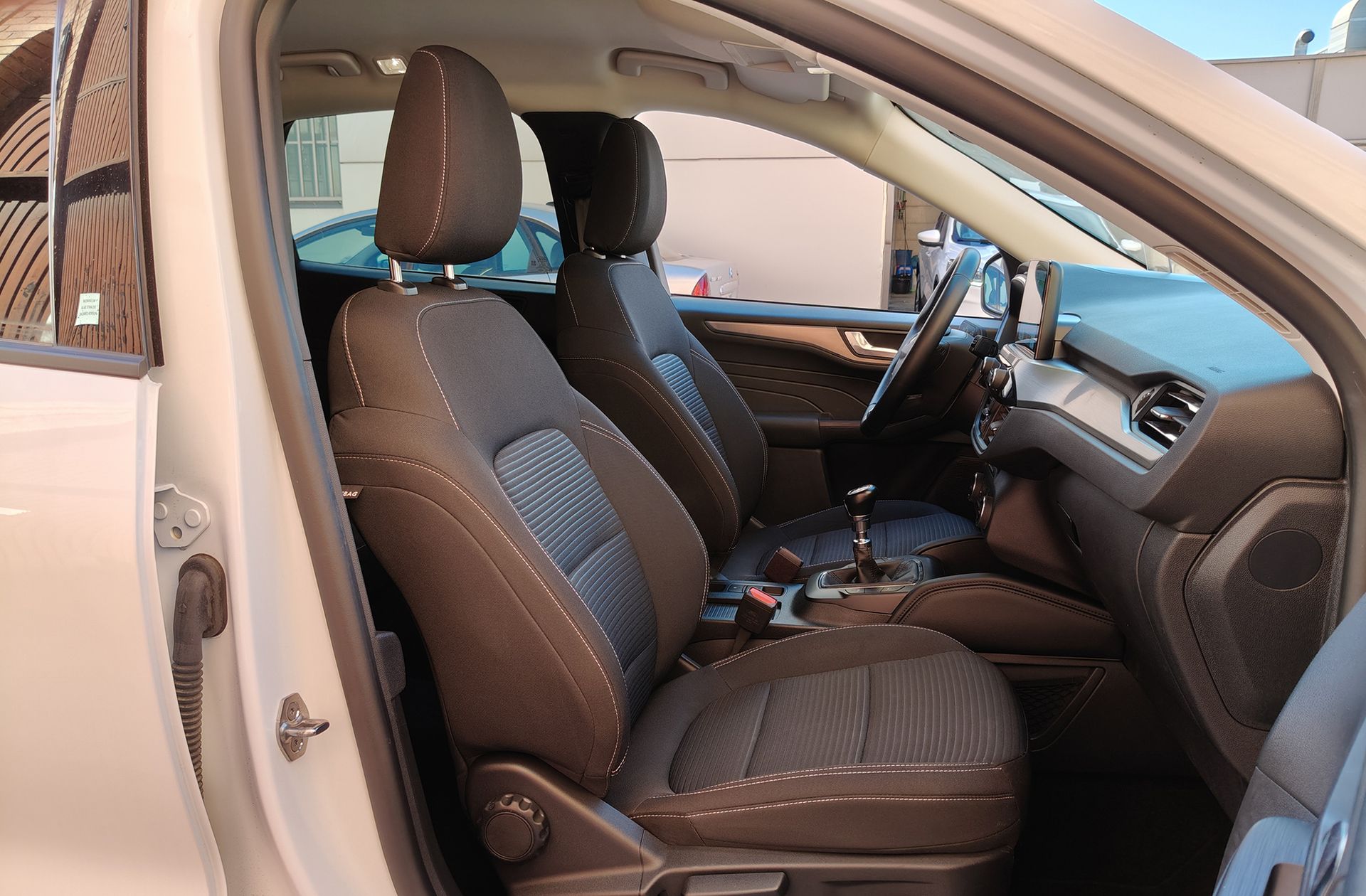 Ford Kuga 1.5 EcoBlue Titanium - foto 21