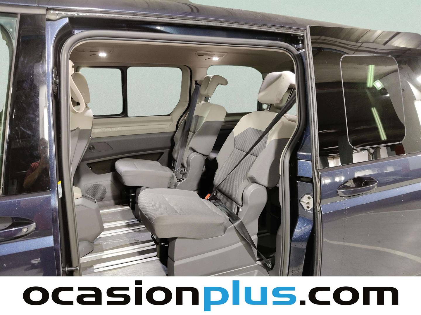 Foto asientos traseros Volkswagen Multivan Volkswagen Multivan Batalla Corta 1.5 eHybrid 4Motion (245 CV) DSG 7 Plazas
