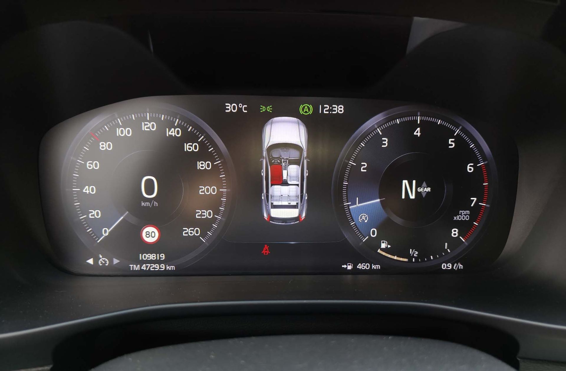 Volvo XC40 T3 - foto 28