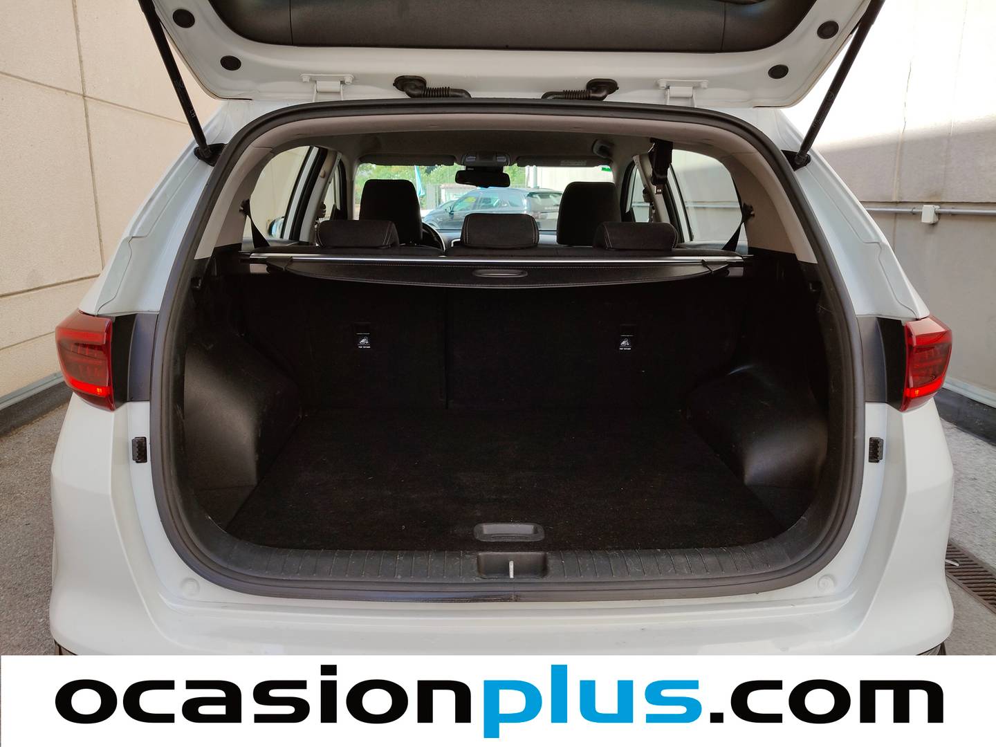 Fotos maletero KIA Sportage KIA Sportage 1.6 GDi Drive 4x2 (132 CV)