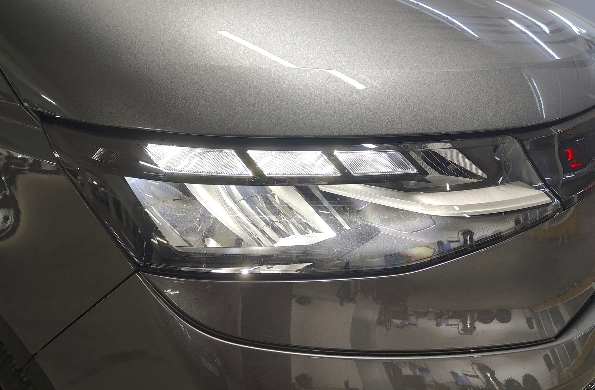 Volkswagen Multivan 1.4 TSI PHEV Batalla Corta DSG 7 plazas - foto 17