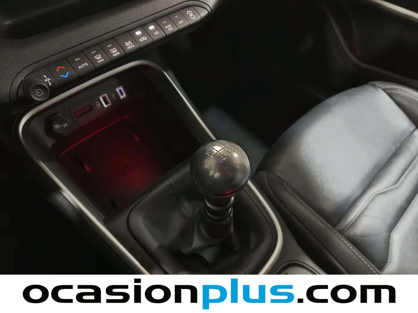 Foto Jeep Avenger Jeep Avenger 1.2 G Summit (100 CV)