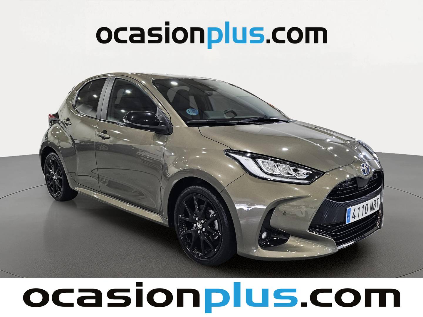 Foto delantera Toyota Yaris Toyota Yaris 120H Style (116 CV) derecha