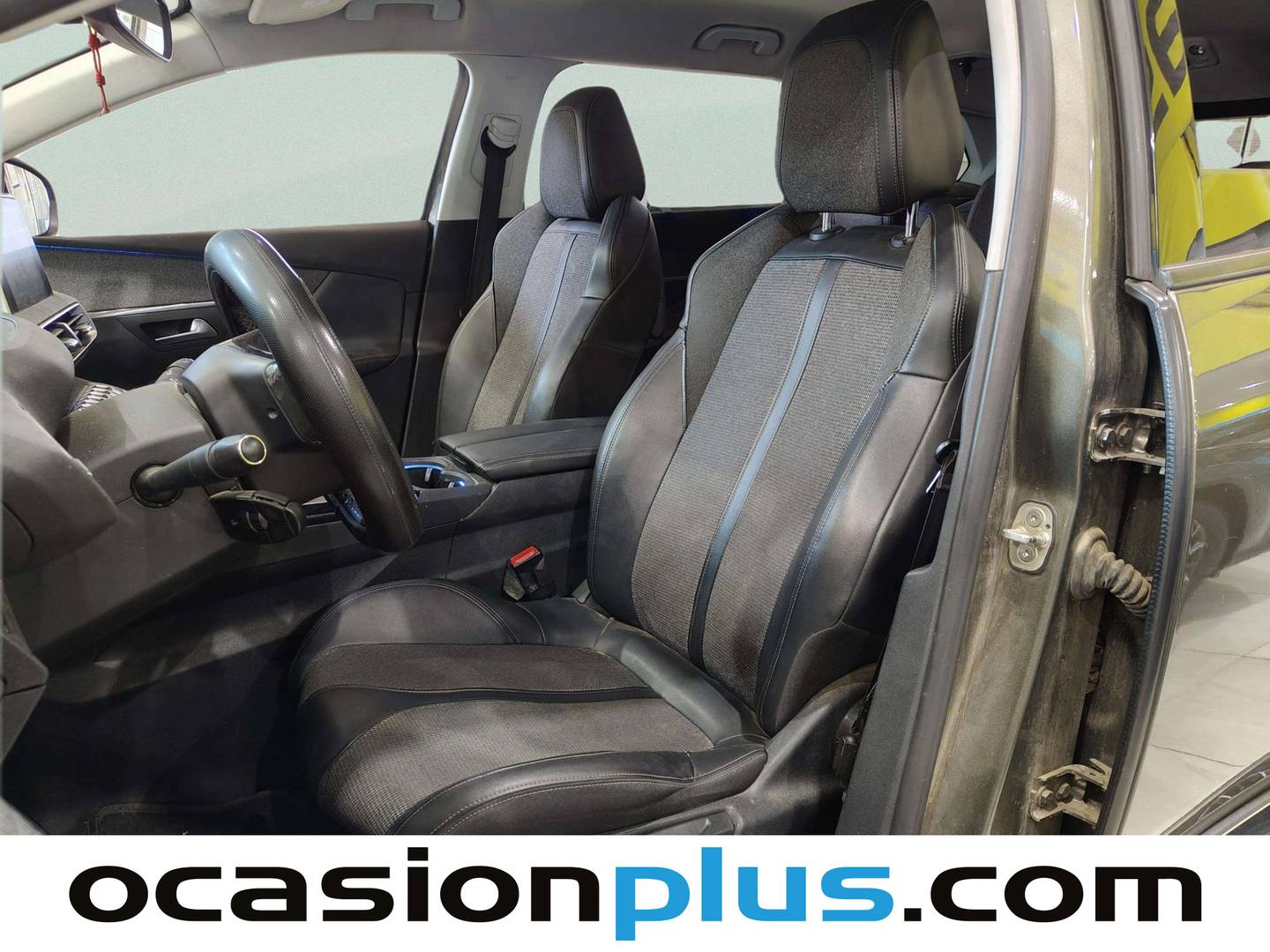 Foto asientos traseros Peugeot 5008 Peugeot 5008 BlueHDi 130 S&S Allure (130 CV) 7 Plazas