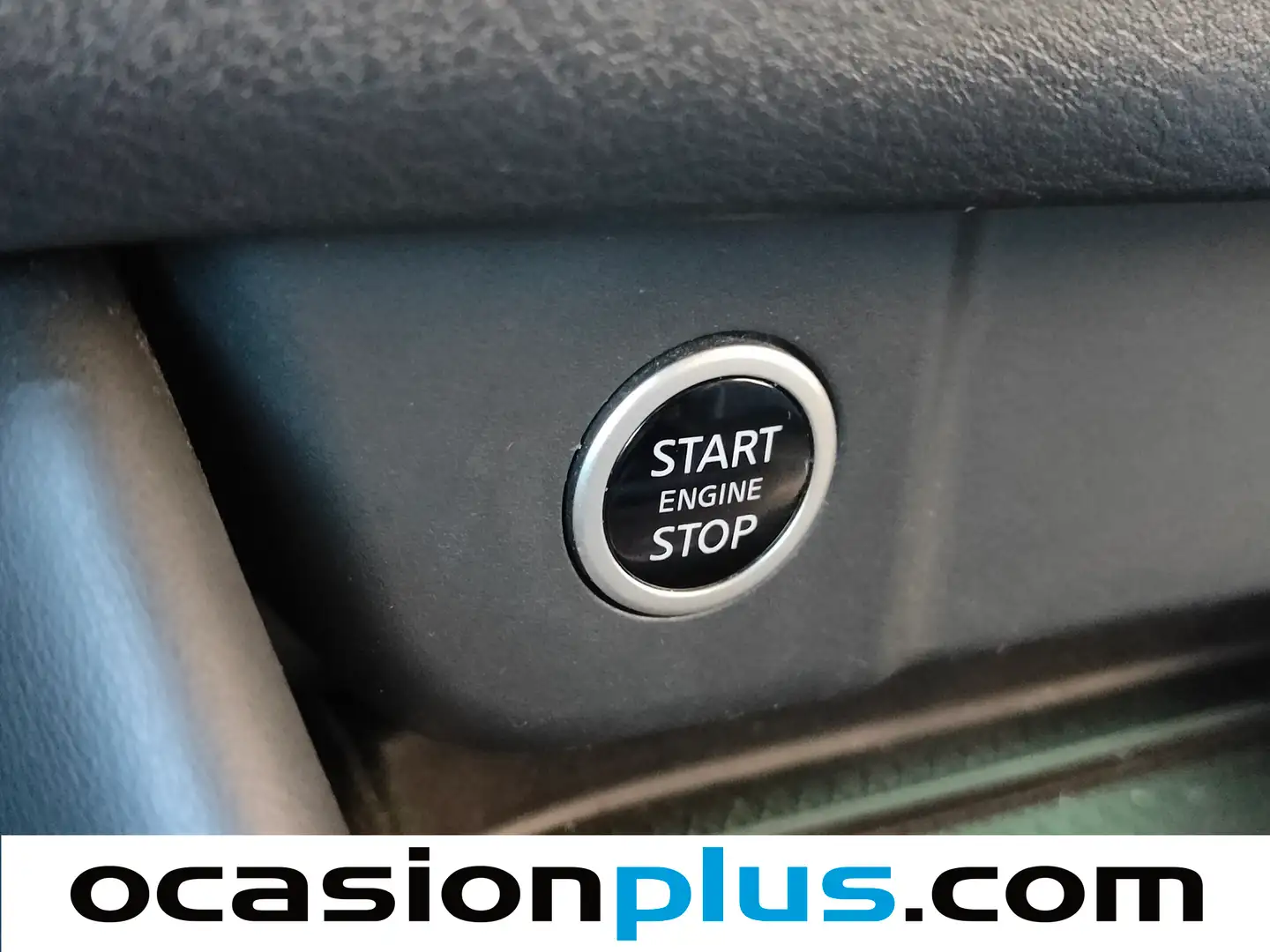 Foto Nissan QASHQAI Nissan Qashqai DIG-T 140 N-Connecta (140 CV)