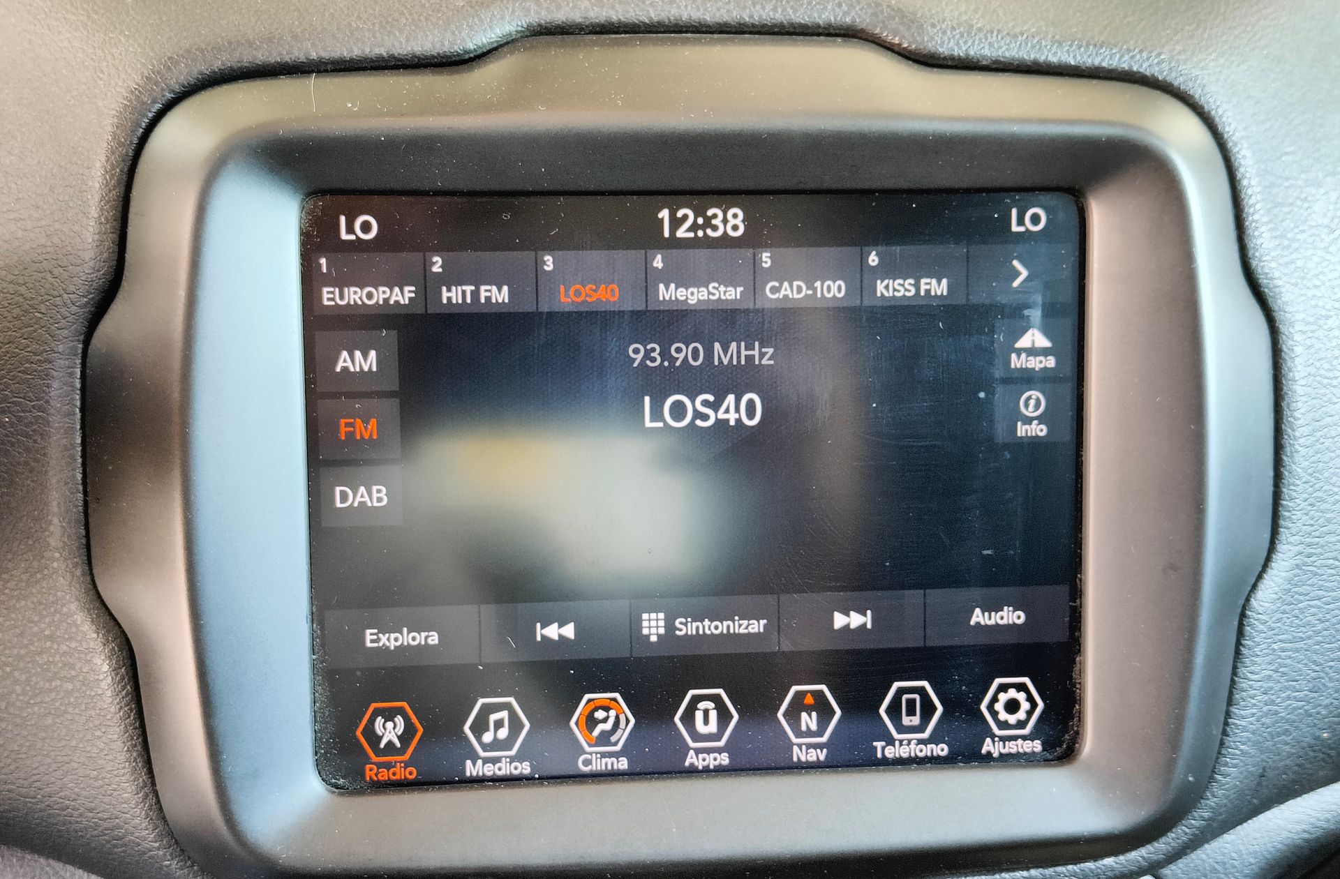 Jeep Renegade 1.6 MultiJet Limited 4x2 - foto 32