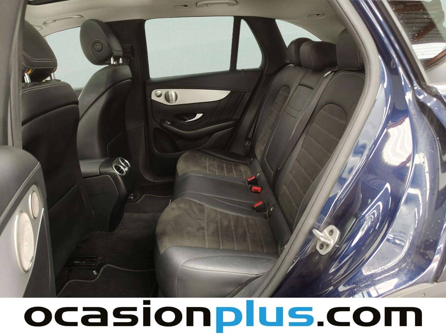 Foto asientos traseros Mercedes Clase GLC Mercedes GLC 200 d 4Matic (163 CV) Pack AMG