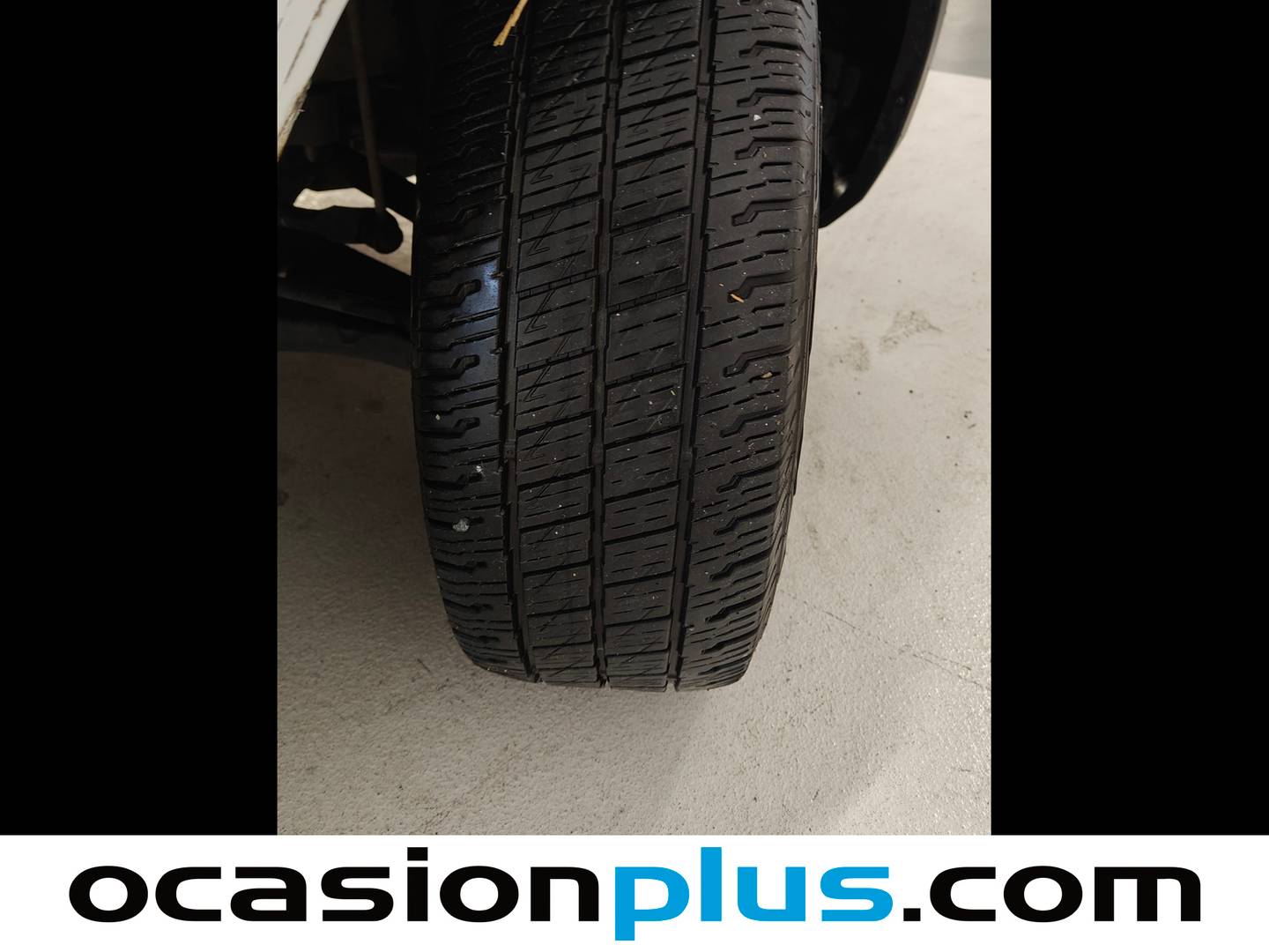 Ford Transit Custom Ford Transit Custom Furgon 2.2 TDCI 250 L1 Ambiente (100 CV) CAMPERIZADA 3 Plazas al mejor precio