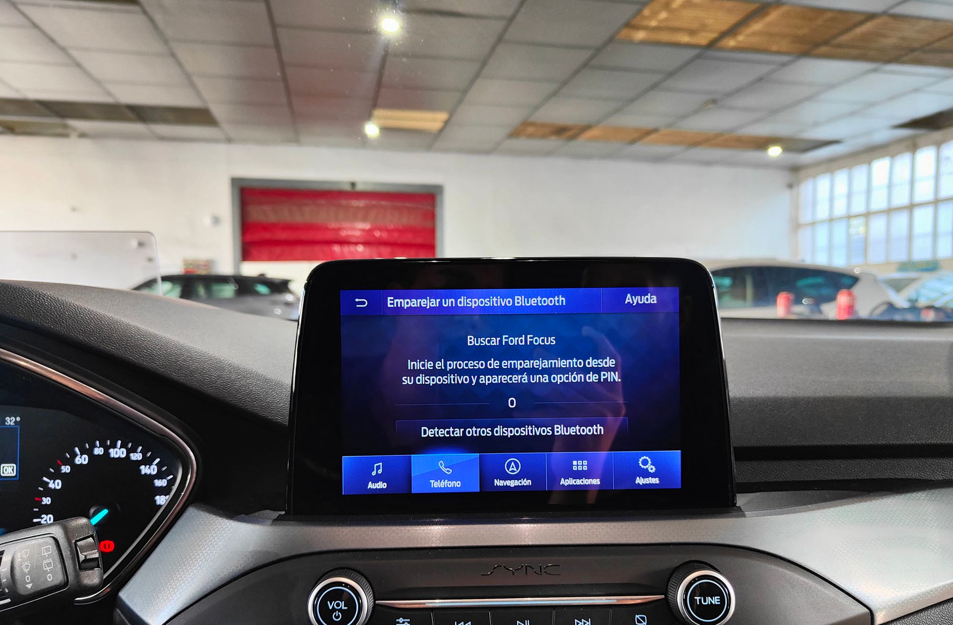 Ford Focus 1.0 EcoBoost Active - foto 34