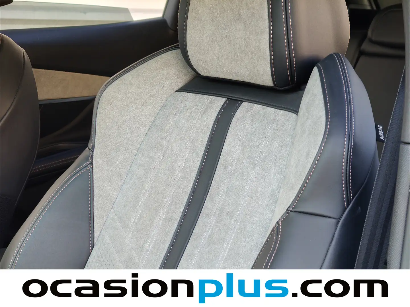 Foto Peugeot 3008 Hybrid Peugeot 3008 Hybrid 225 GT e-EAT8 (225 CV)