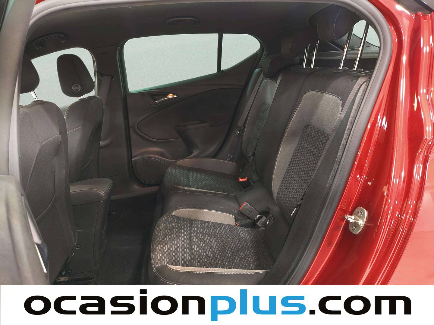 Foto asientos traseros Opel Astra Opel Astra 1.2 Turbo SHL GS Line (110 CV)