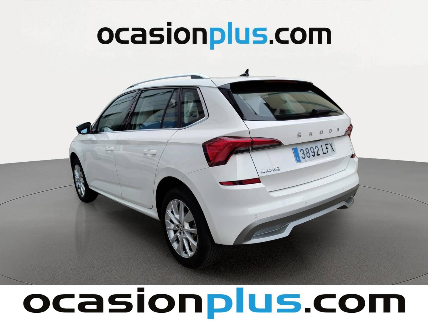 Foto trasera Skoda Kamiq Skoda Kamiq 1.0 TSI Ambition (115 CV) izquierda