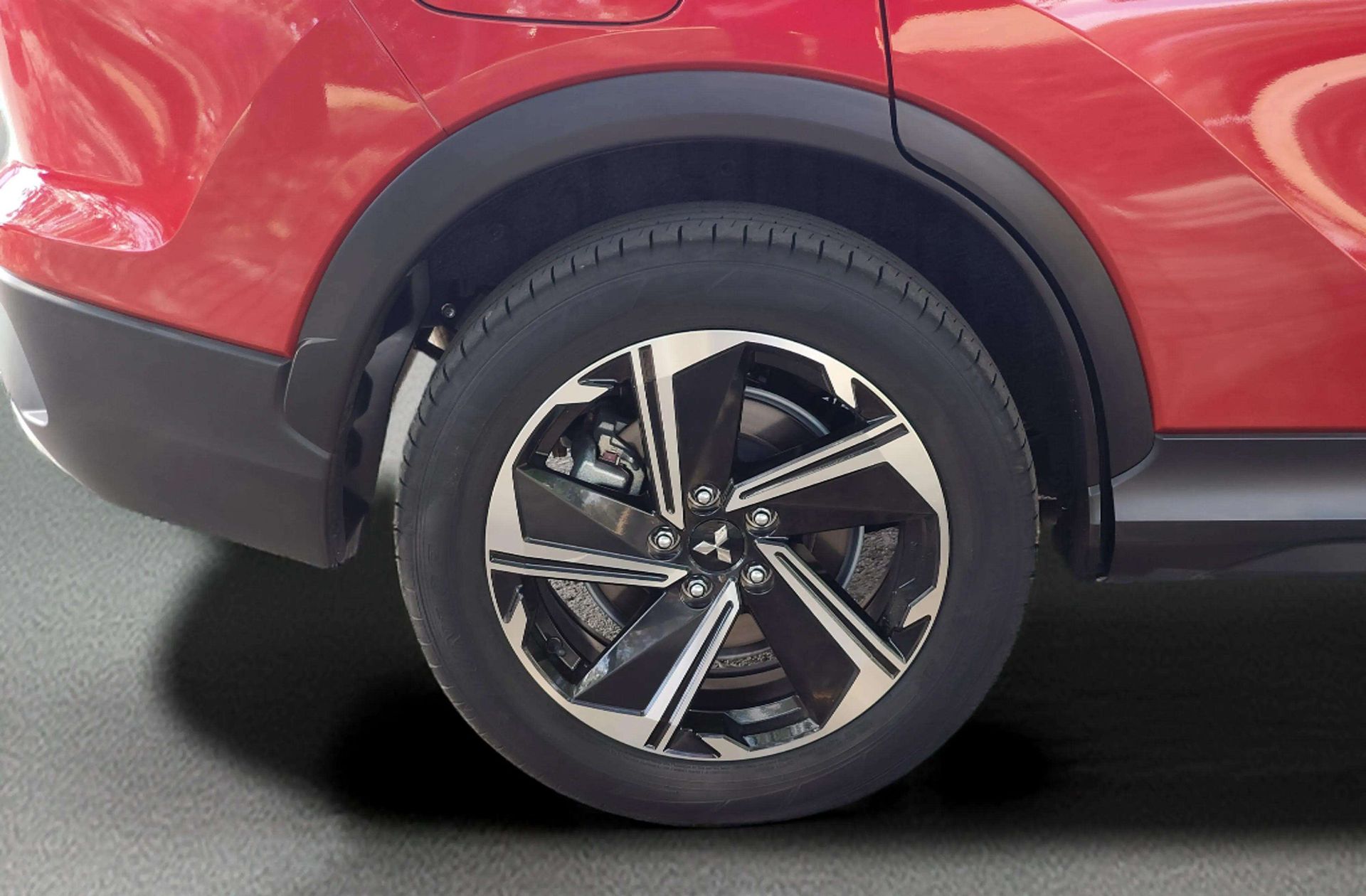 Mitsubishi Eclipse Cross 2.4 PHEV Kaiteki 4WD - foto 42