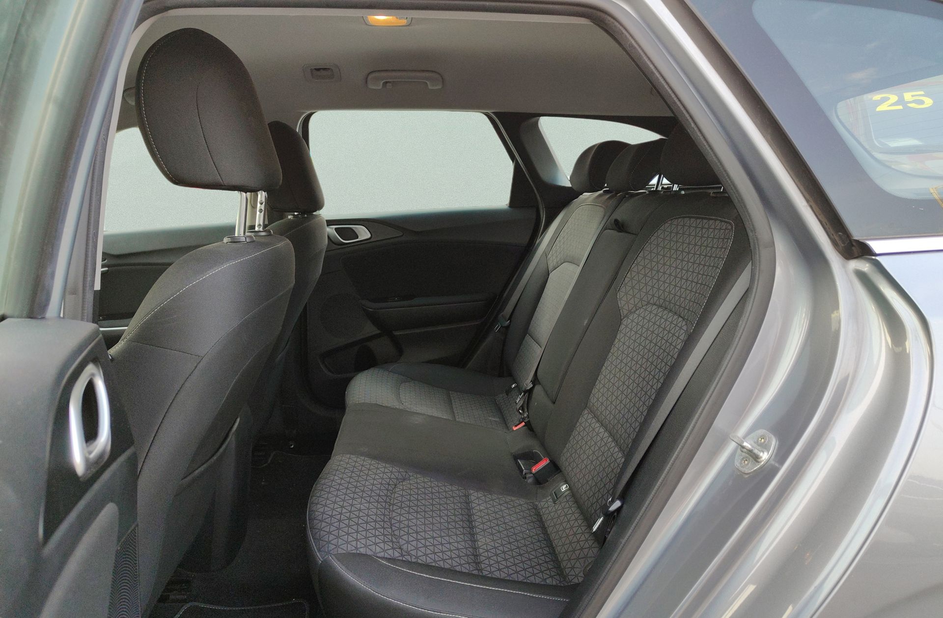 Kia Ceed 1.0 T-GDi Drive - foto 15