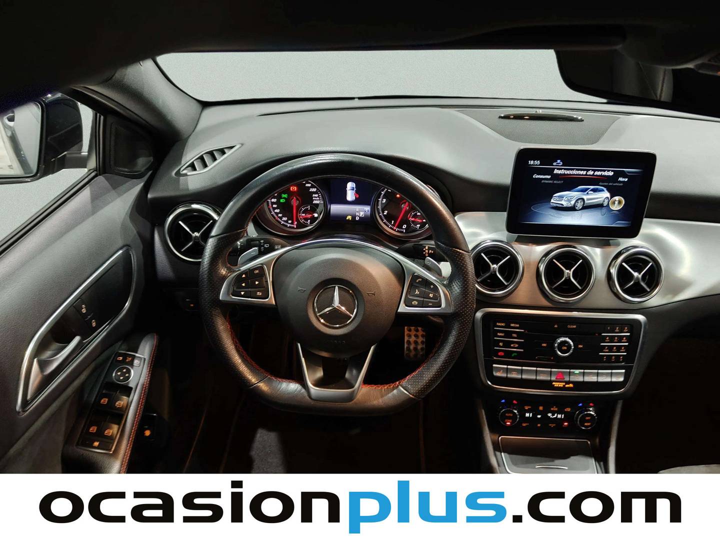 Foto Mercedes GLA Mercedes-Benz GLA GLA 250 4Matic (211 CV) Pack AMG
