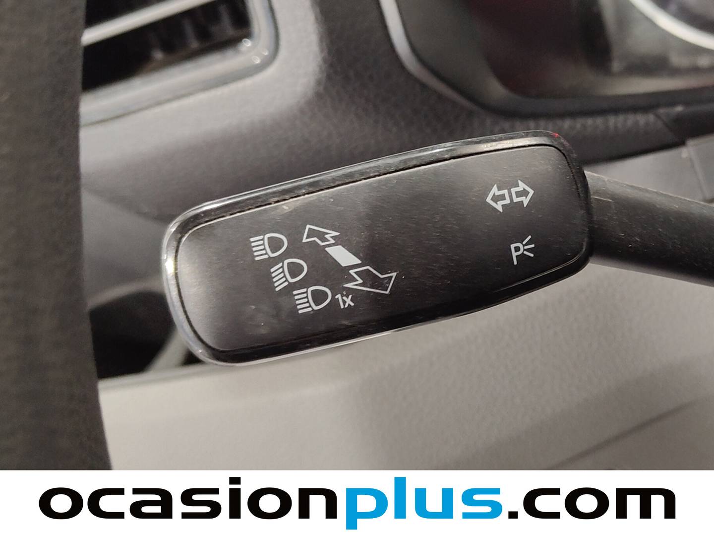 Volkswagen Crafter Volkswagen Crafter Furgon Batalla Media TN 2.0 TDI (140 CV) 3.500 3 Plazas Camperizada km 0