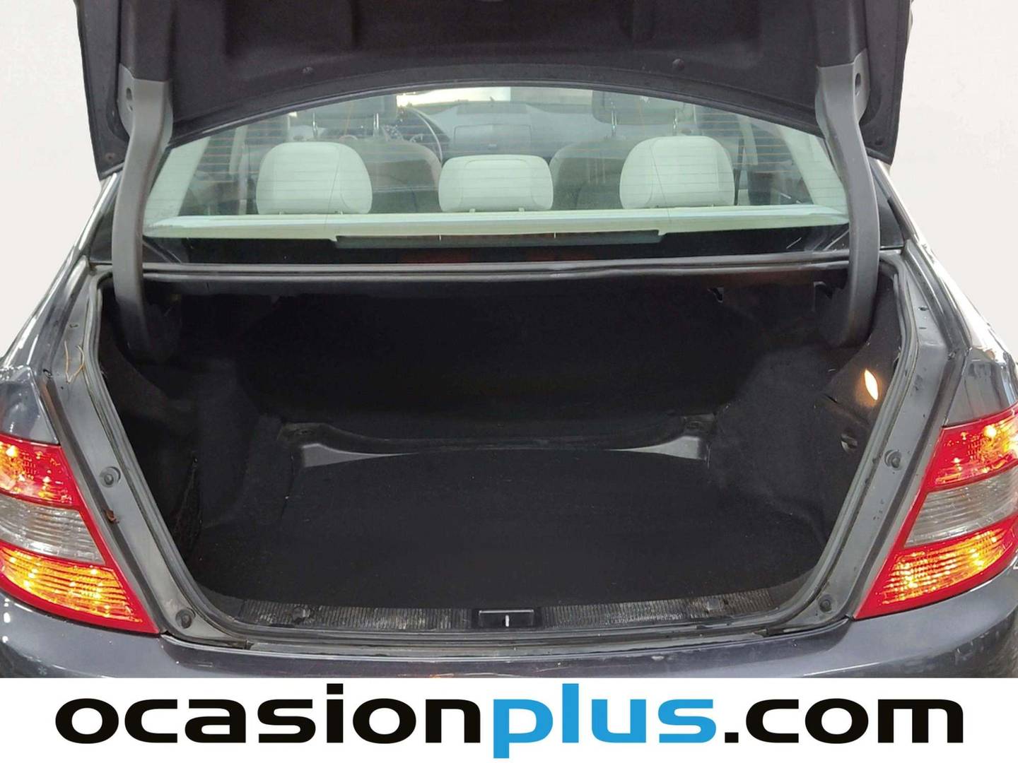 Fotos maletero Mercedes Clase C Mercedes Clase C 200 CDI Blue Efficiency Avantgarde (136 CV)