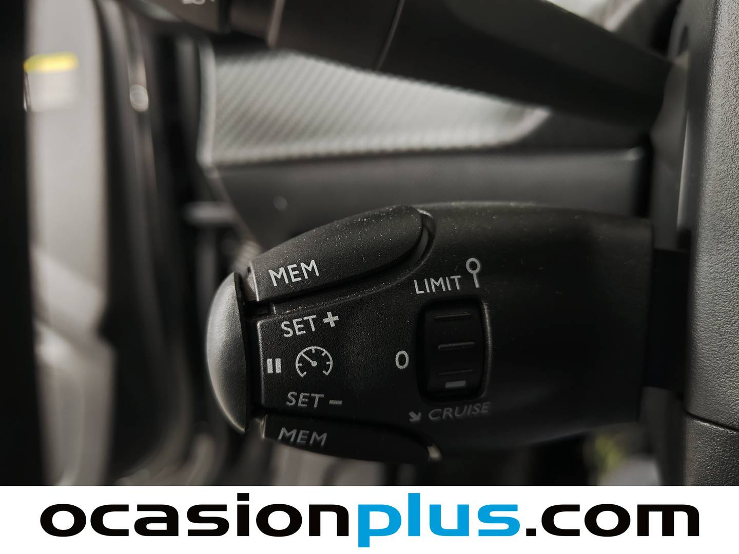 Foto Peugeot 2008 Peugeot 2008 PureTech 100 S&S Allure (100 CV)