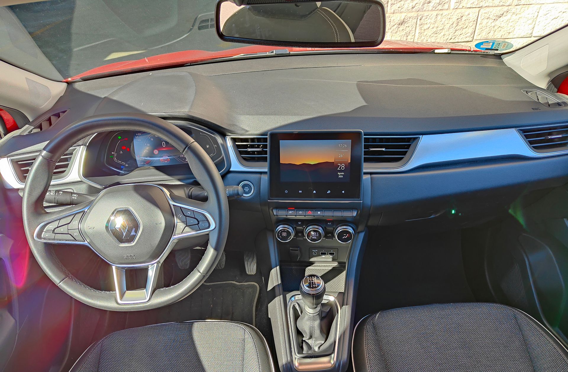 Renault Captur Techno TCe GPF - foto 6