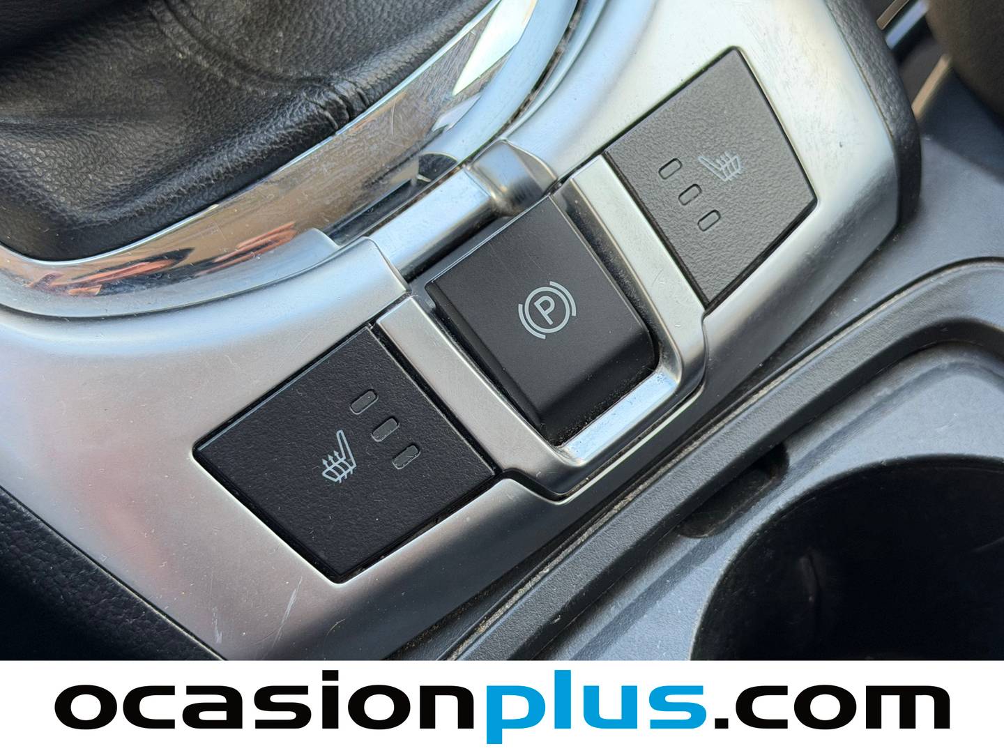 Extras y acabados del Opel Antara Opel Antara 2.2 CDTI S&S Selective 4X2 (163 CV)