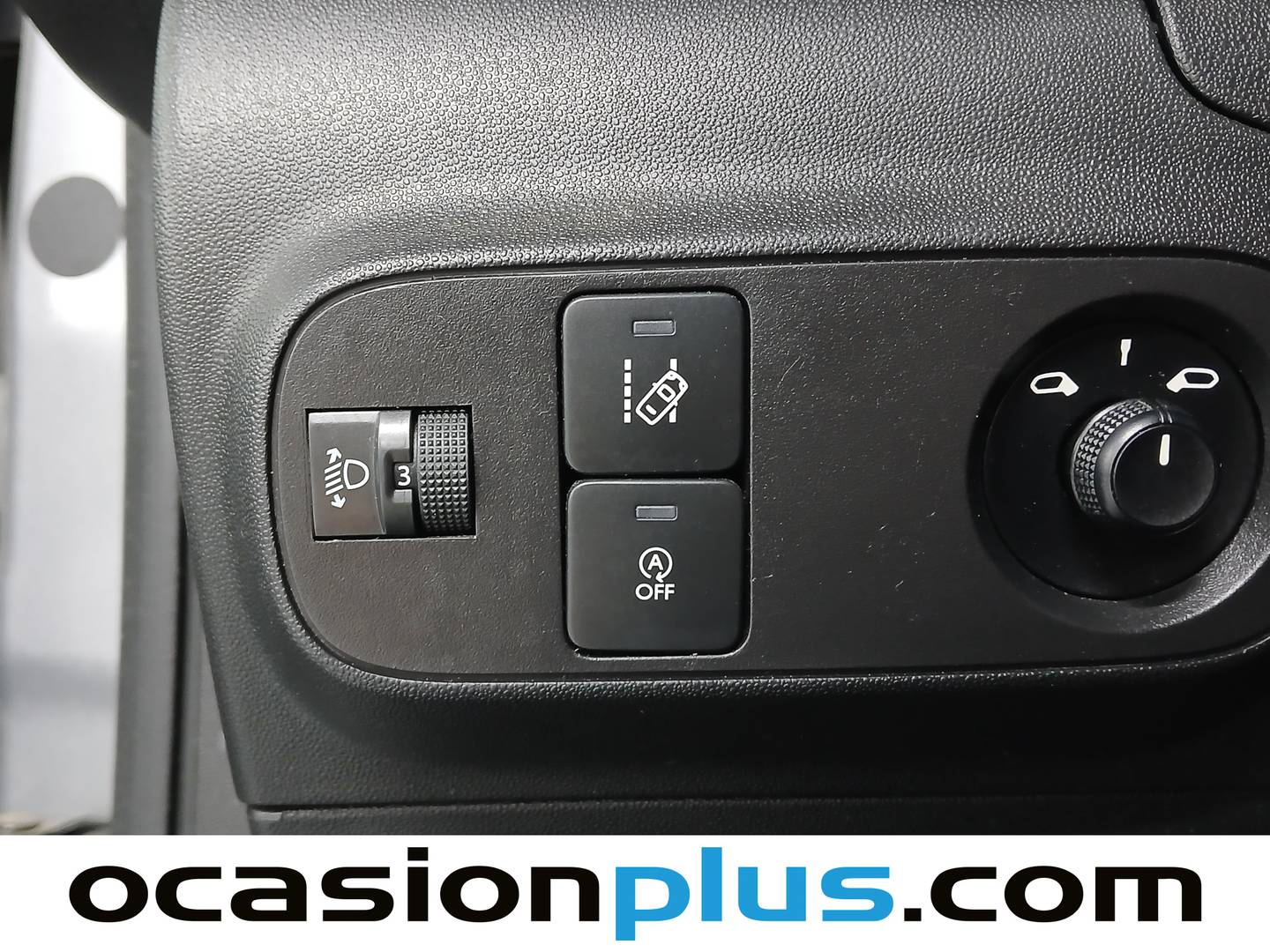 Extras y acabados del Citroën C3 Citroën C3 PureTech 83 Feel (83 CV)