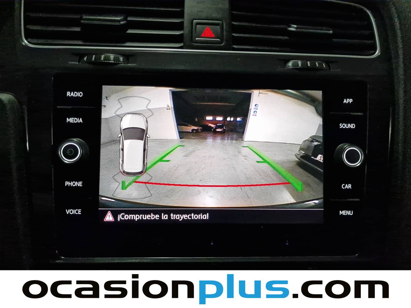 Extras y acabados del Volkswagen Golf Volkswagen Golf Advance 1.6 TDI (115 CV) DSG