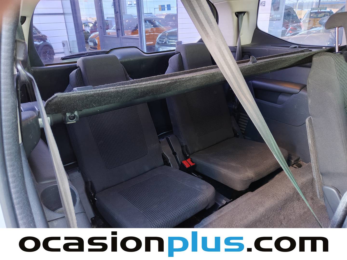 Foto Peugeot 5008 Peugeot 5008 1.6 e-HDI Active FAP ETG6 Blue Lion (115 CV) 7 Plazas