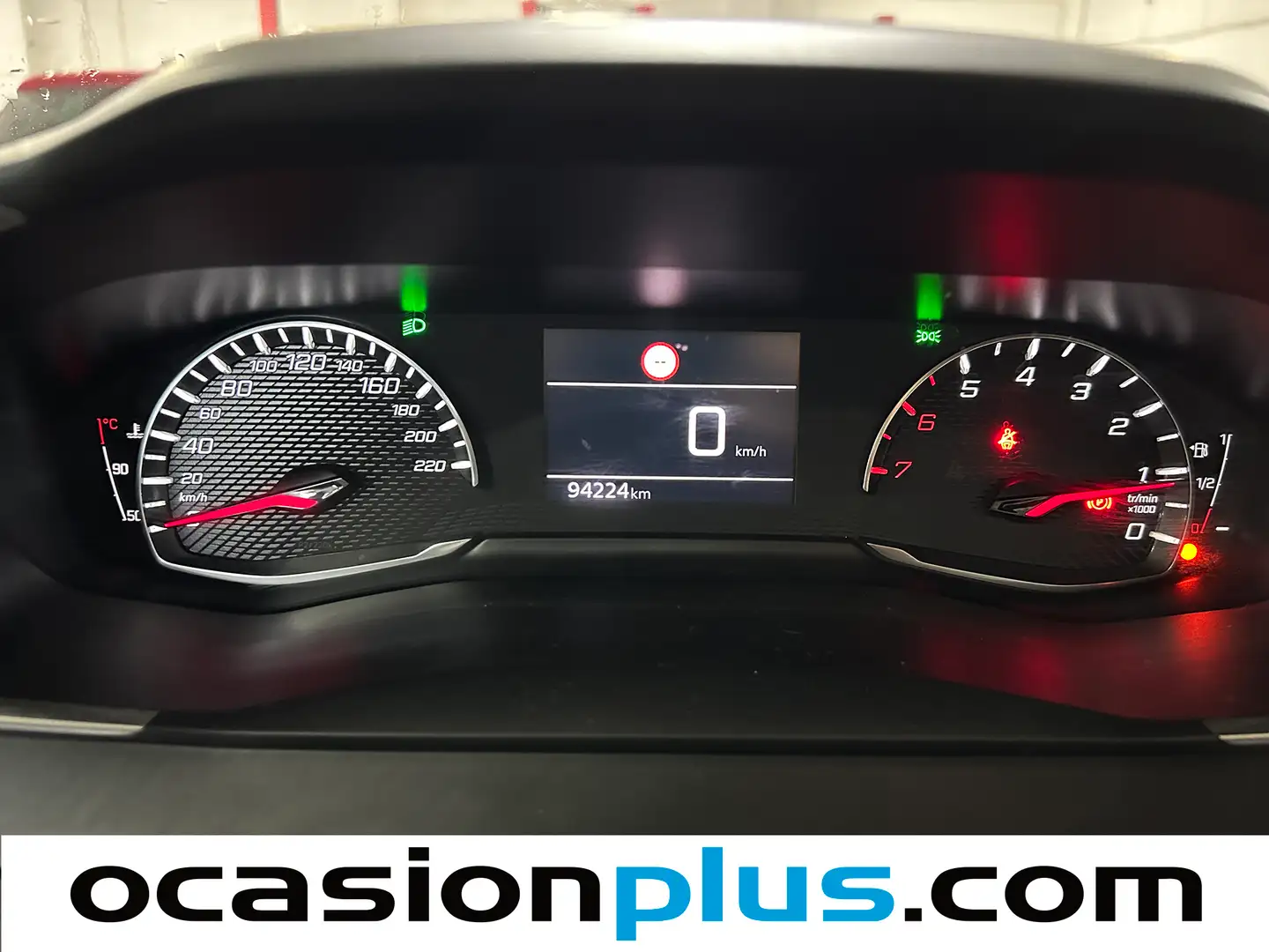 Foto Peugeot 208 Peugeot 208 PureTech 100 Allure  (100 CV)