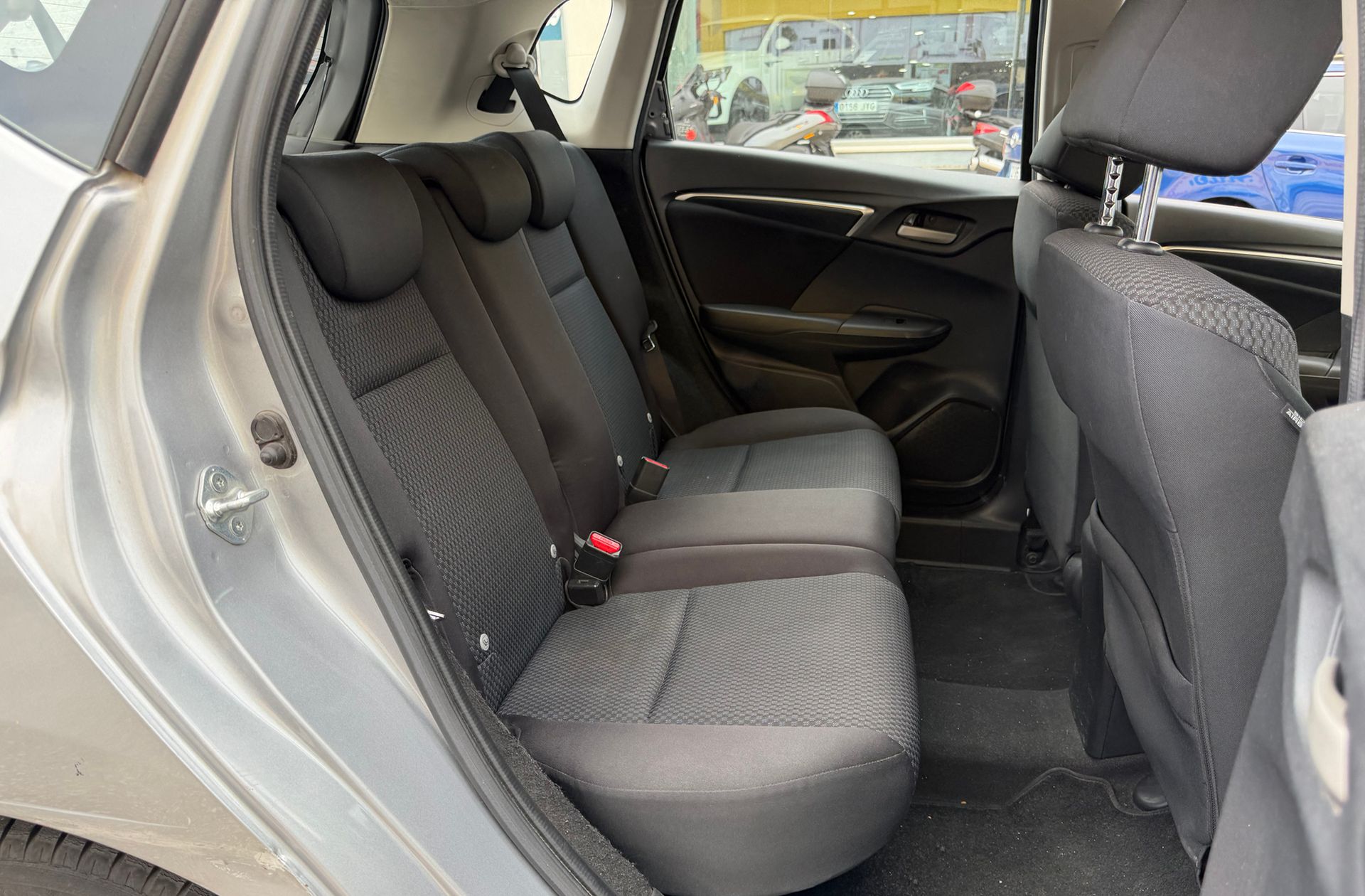 Honda Jazz 1.3 i-VTEC Comfort - foto 14