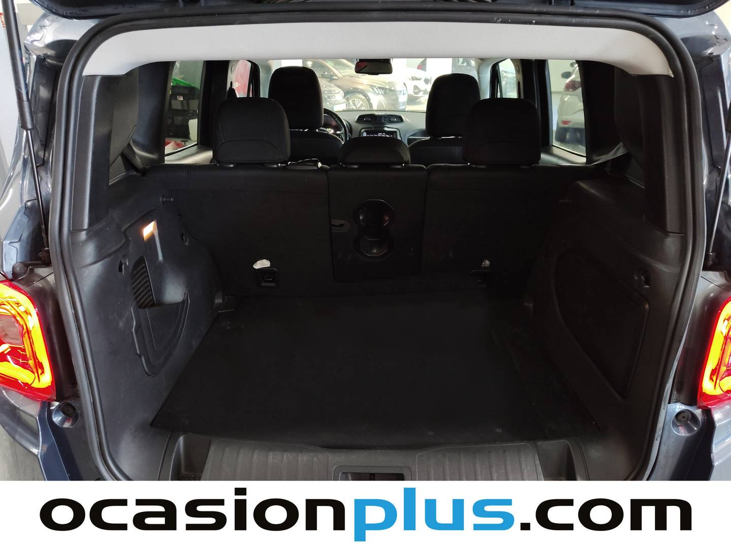 Fotos maletero Jeep Renegade Jeep Renegade 1.3 PHEV S AWD AT (240 CV)