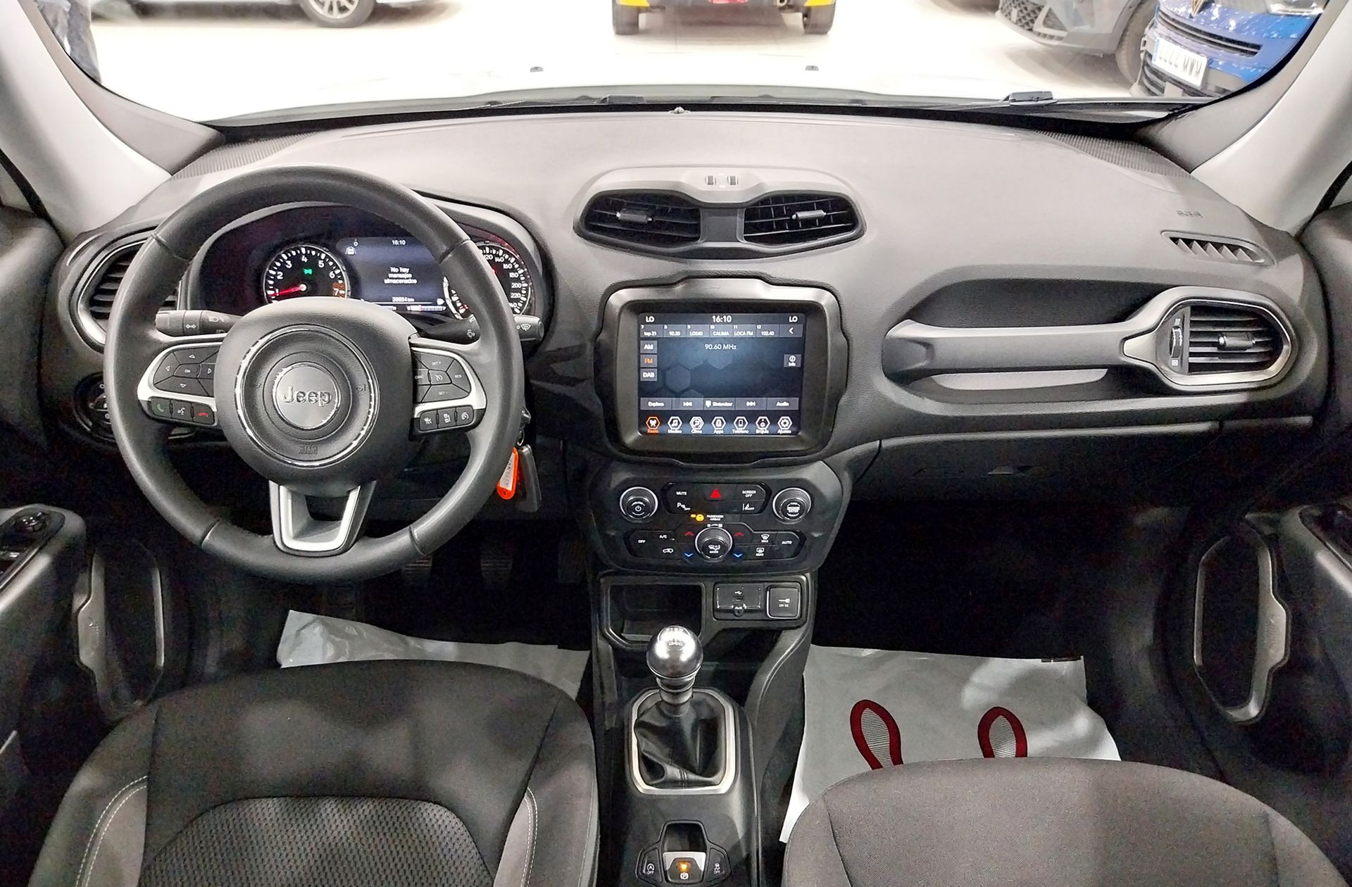 Jeep Renegade 1.0G Limited 4x2 - foto 6