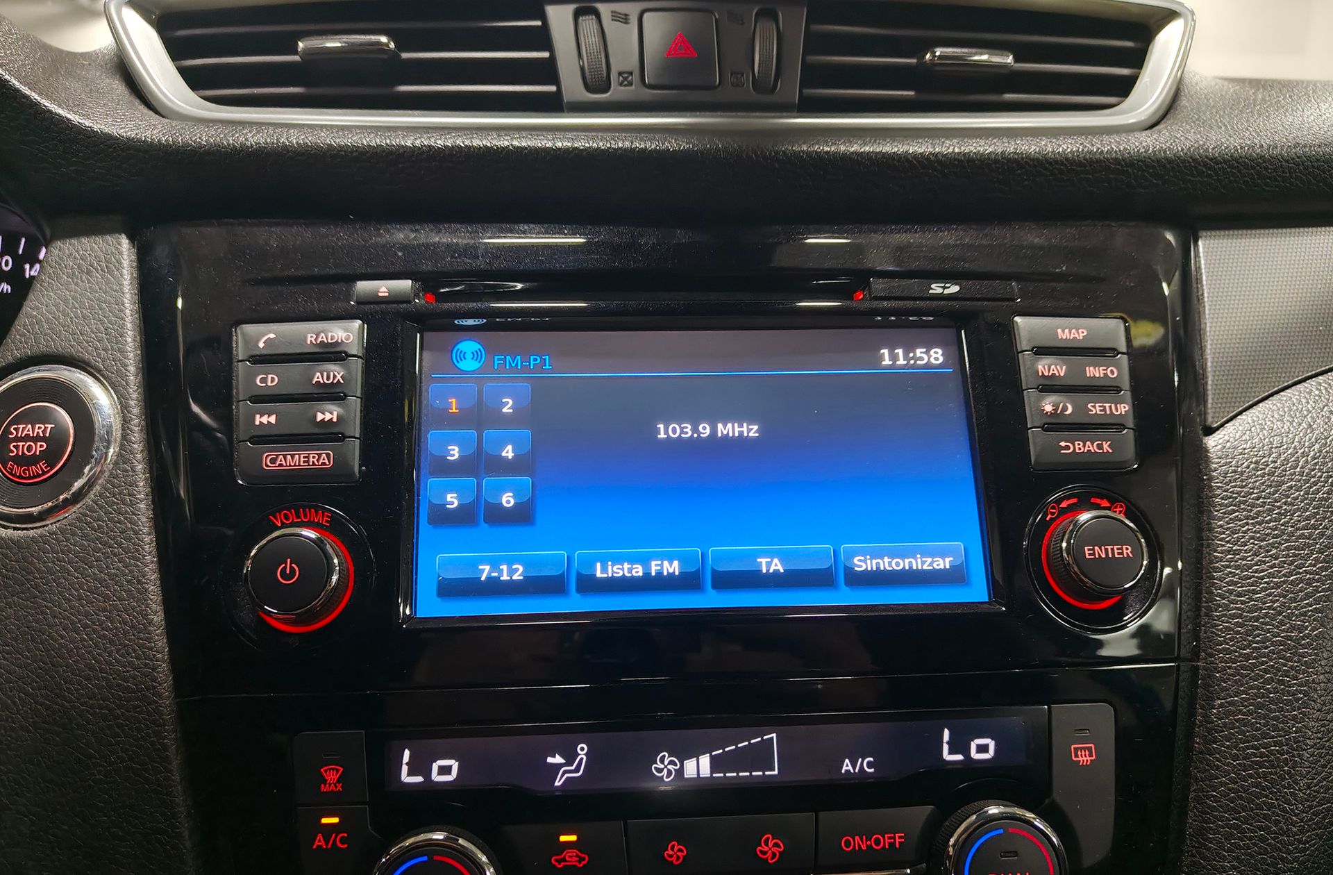 Nissan Qashqai dCi 115 N-Connecta 4x2 - foto 36