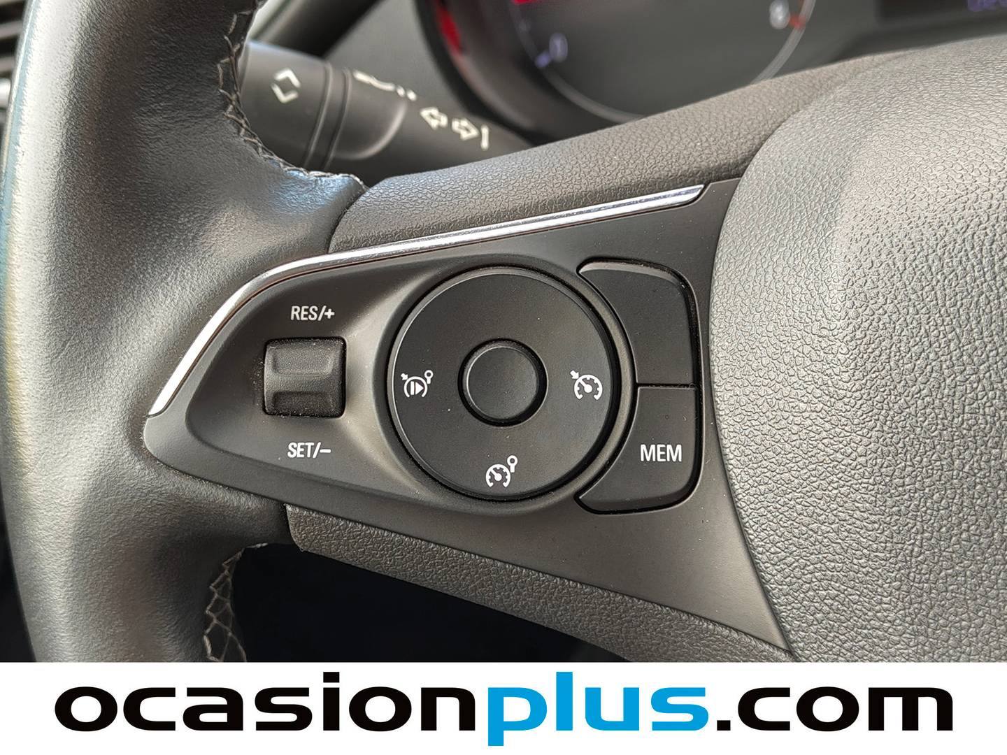 Opel Crossland X Opel Crossland X 1.2 S&S Design Line 120 Aniversario (110 CV) seminuevo