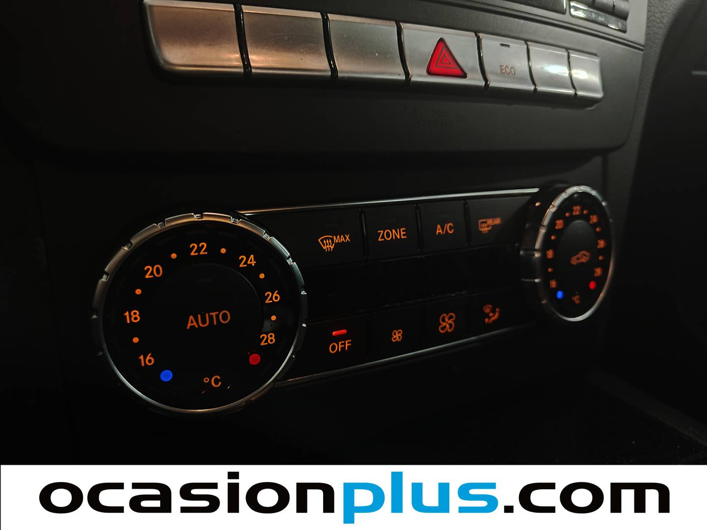 Equipamiento del Mercedes Clase C Mercedes Clase C 200 CDI (136 CV)