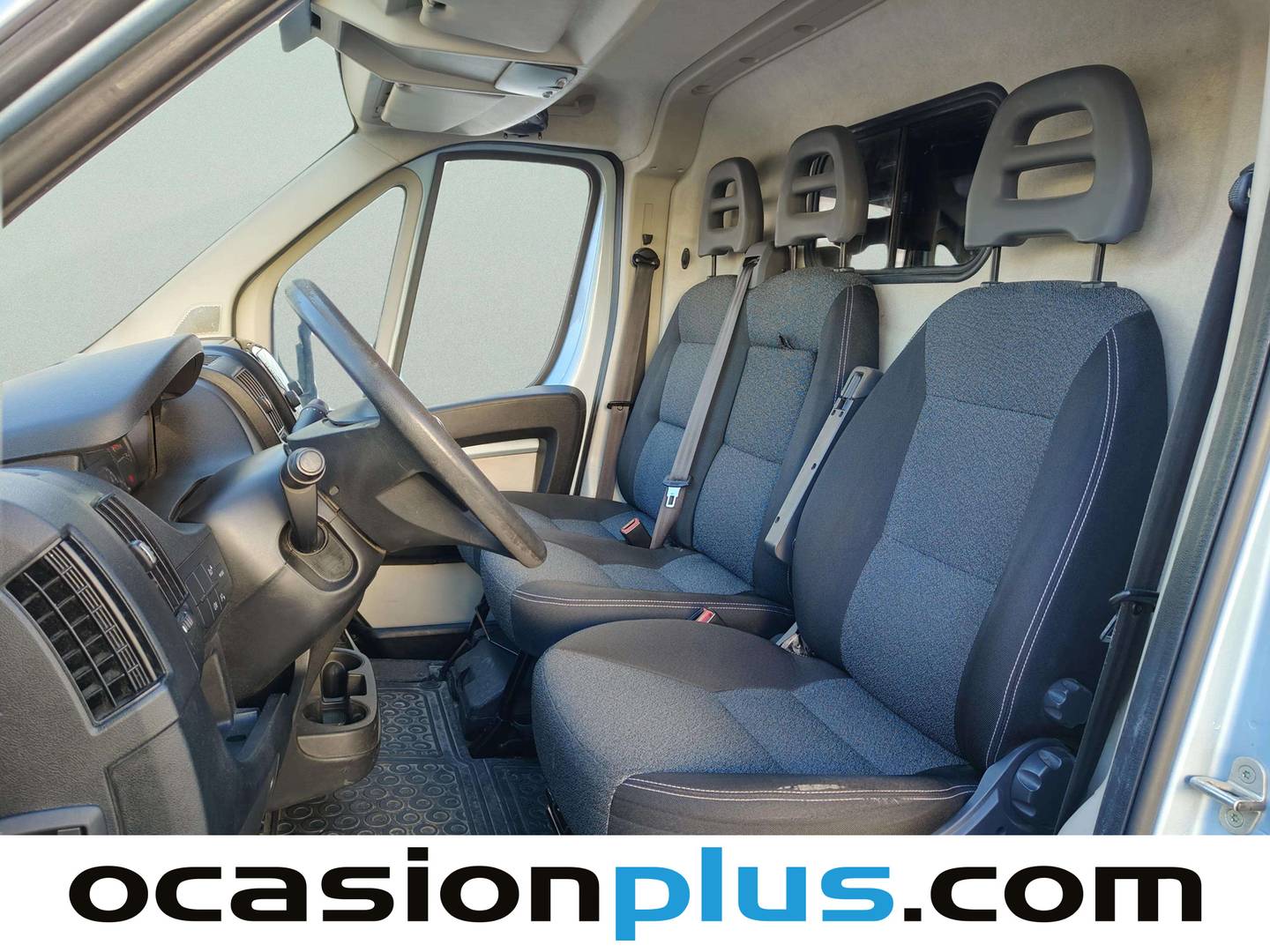 Foto Fiat Ducato FIAT Ducato 2.3 Multijet Furgón Medio Alto (130CV)