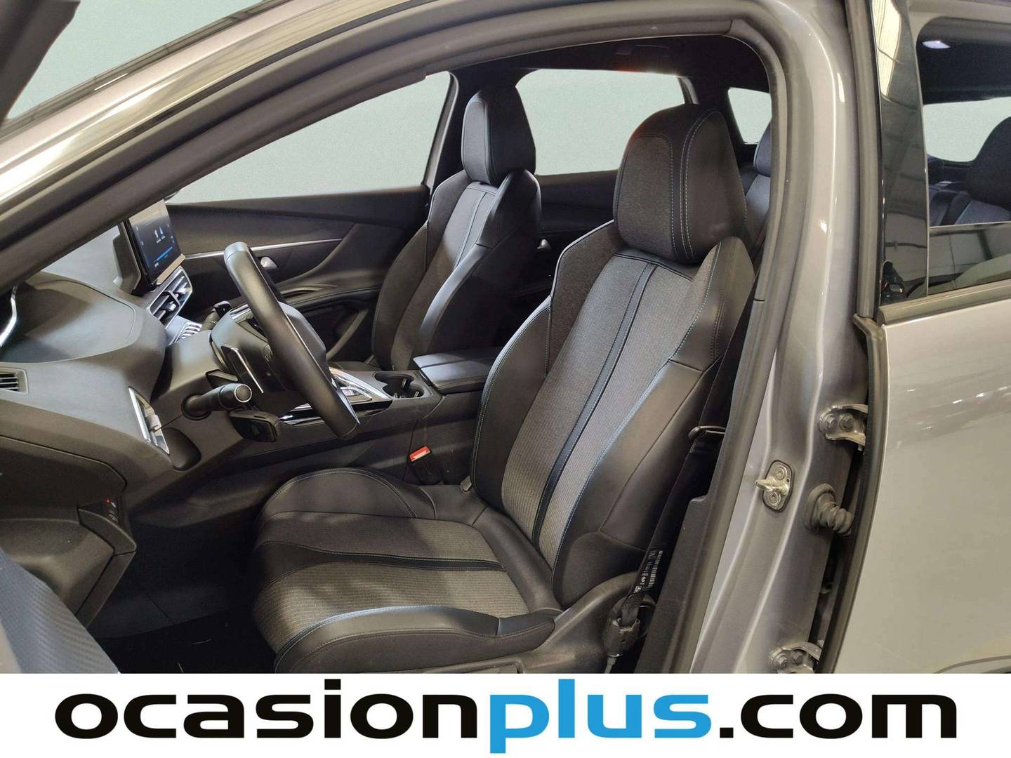 Foto asientos delanteros Peugeot 3008 Hybrid Peugeot 3008 Hybrid 136 Allure Pack eDCS6 (136 CV)