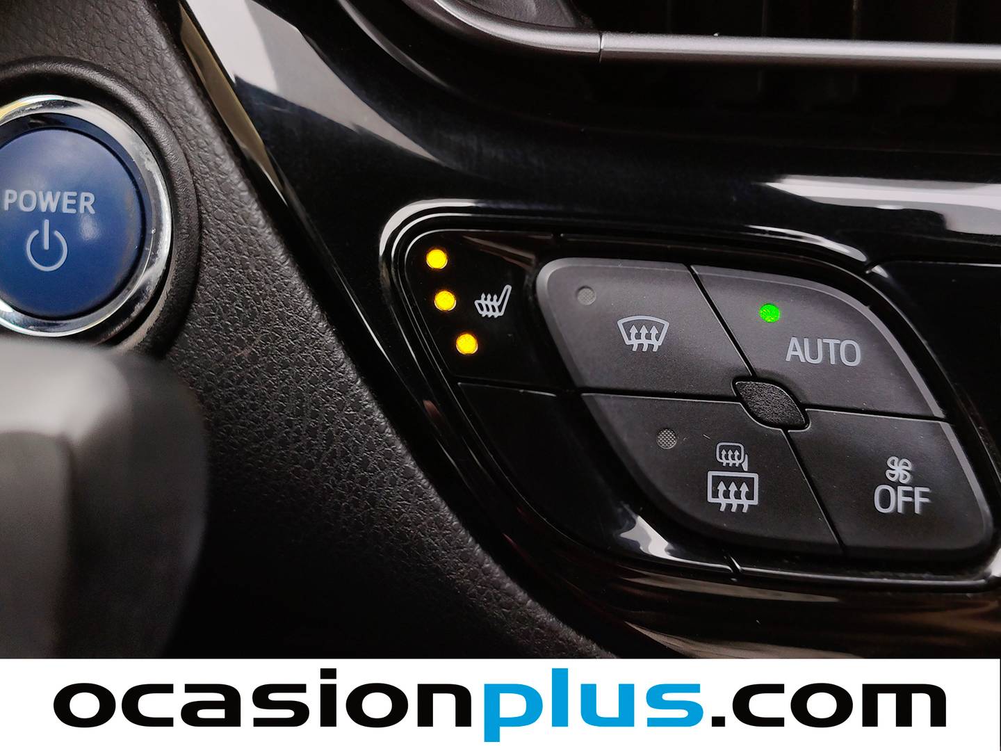 Equipamiento del Toyota C-HR Toyota C-HR 1.8 125H Advance (122 CV)