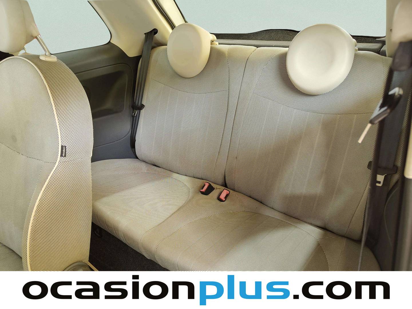 Foto asientos traseros Fiat 500 Fiat 500 1.2 8v Lounge (69 CV)