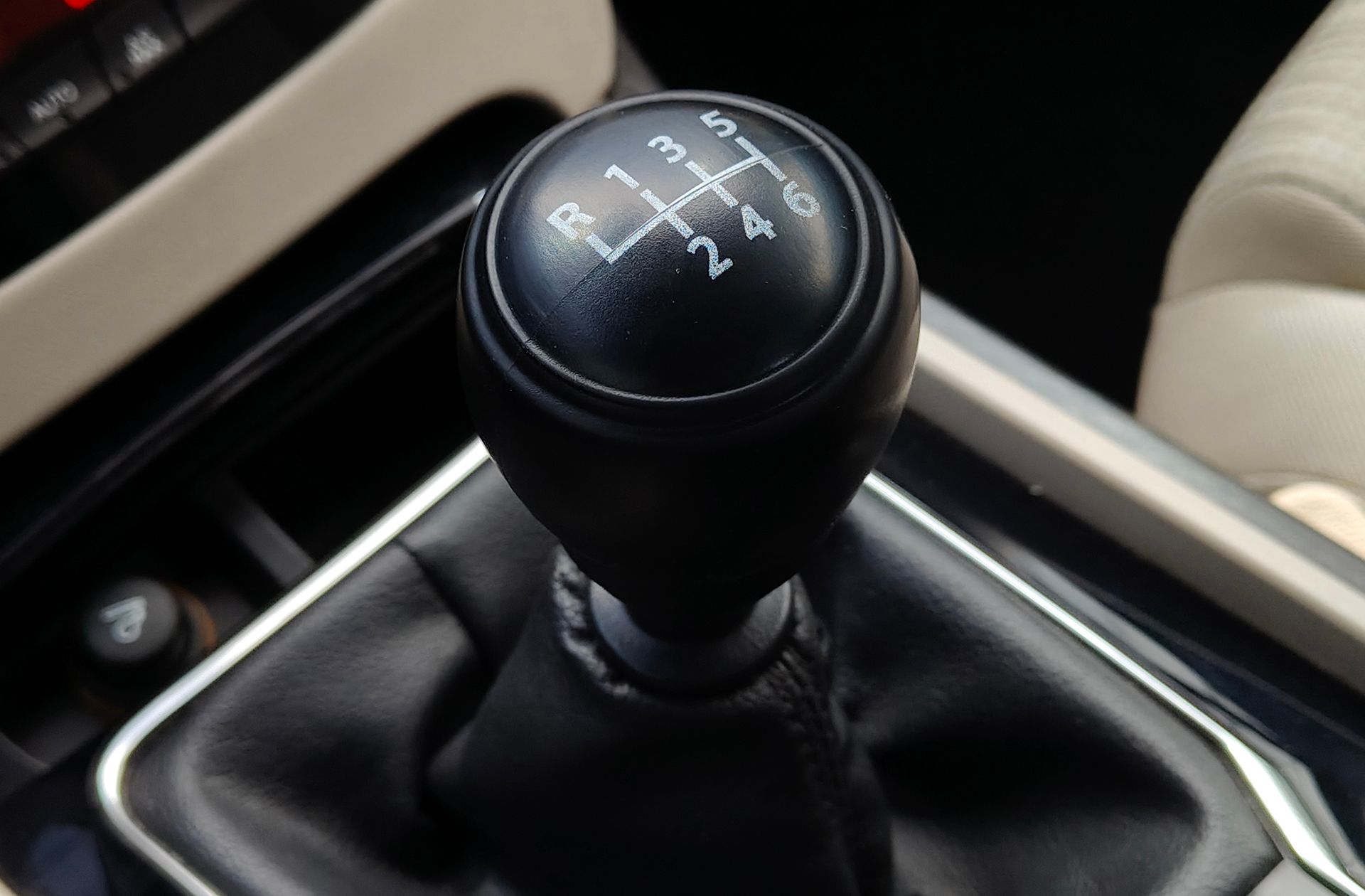 Peugeot 508 1.6 THP Active - foto 5