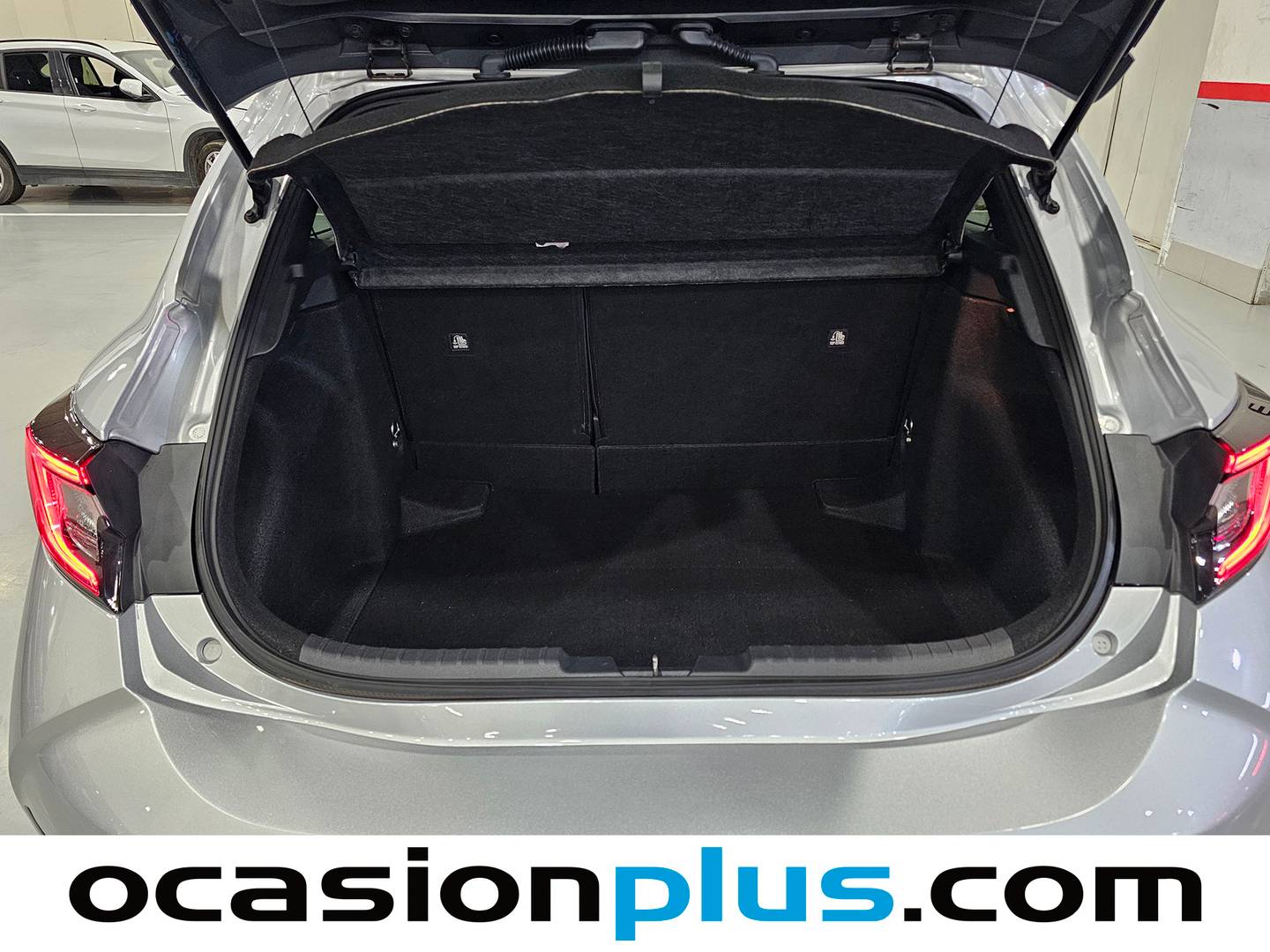 Foto Toyota Corolla Toyota Corolla 140H GR-Sport (140 CV)