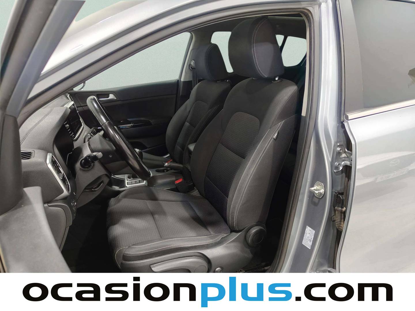 Foto asientos delanteros KIA Sportage KIA Sportage 1.6 MHEV Black Edition (136 CV)