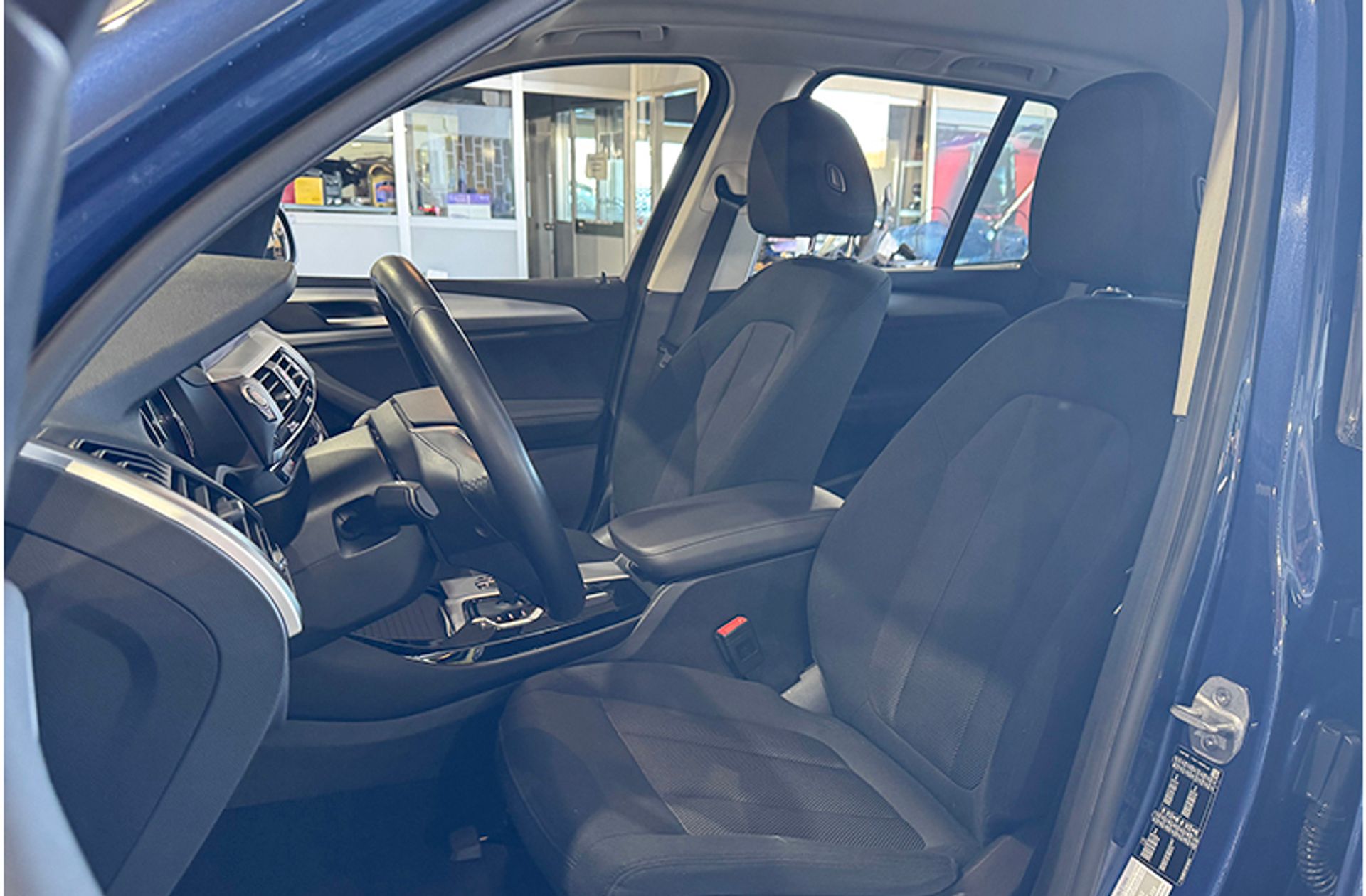 BMW X3 sDrive18d - foto 11