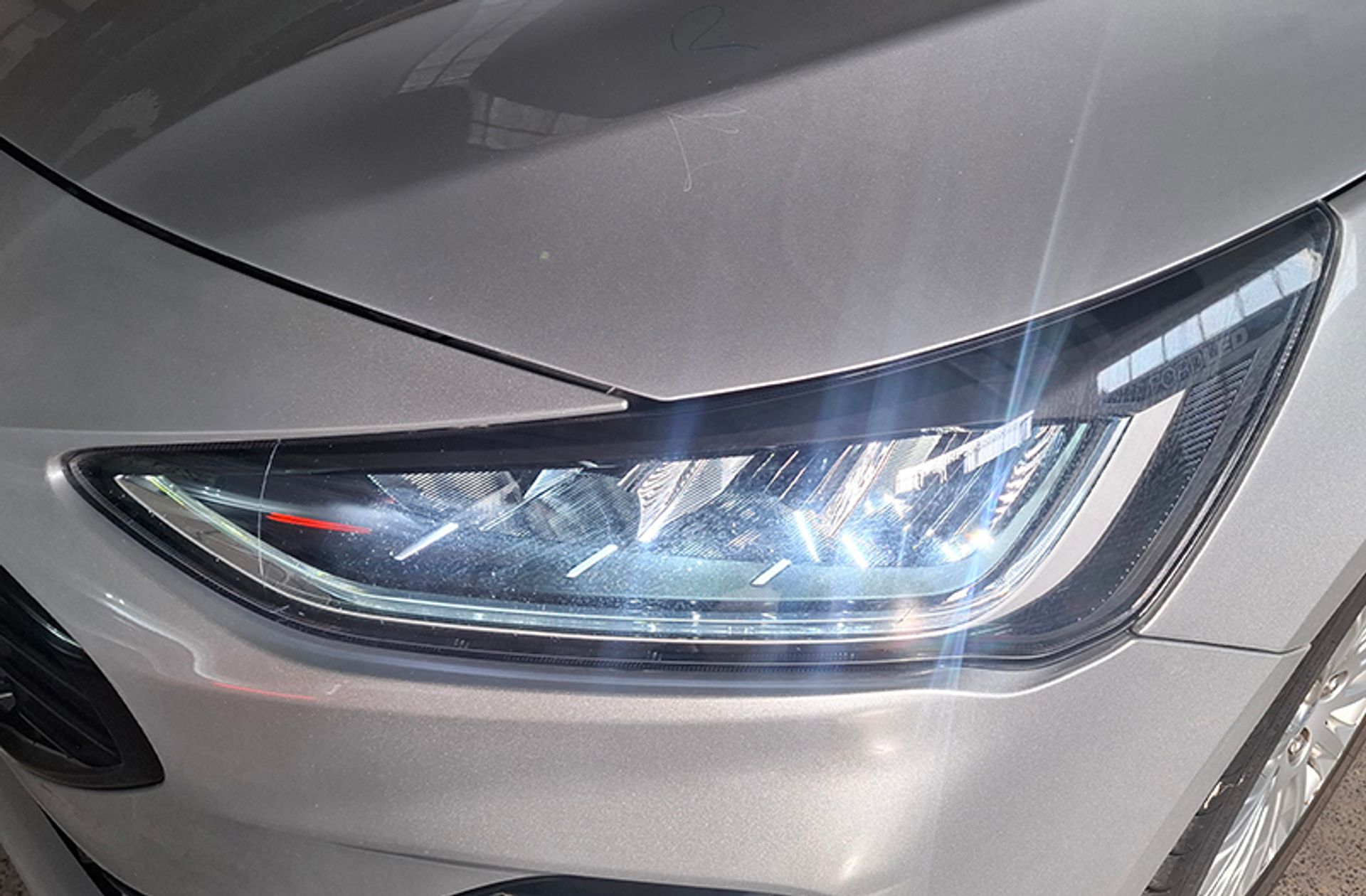 Ford Focus 1.0 EcoBoost MHEV ST-Line - foto 14