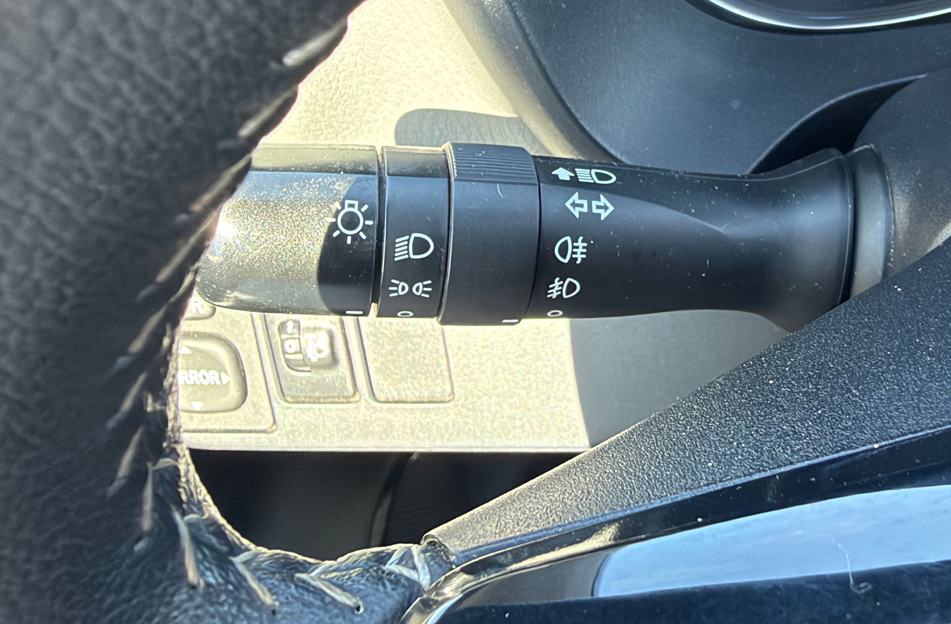 Toyota Yaris 1.5 100H Advance - foto 20